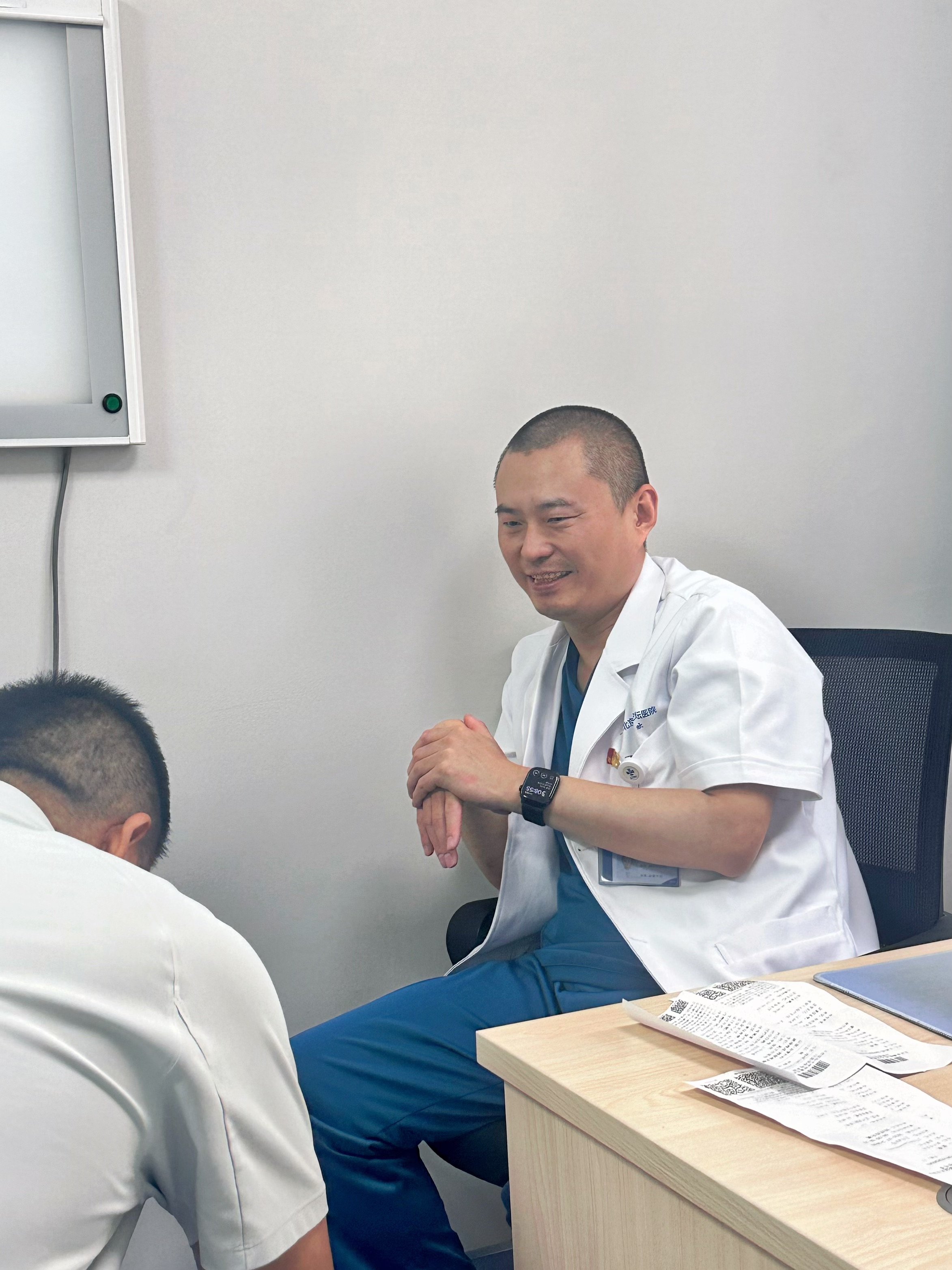 关于北京中医医院陈彤云知名专家团队成员跑腿挂号，诚信经营，服务好的信息