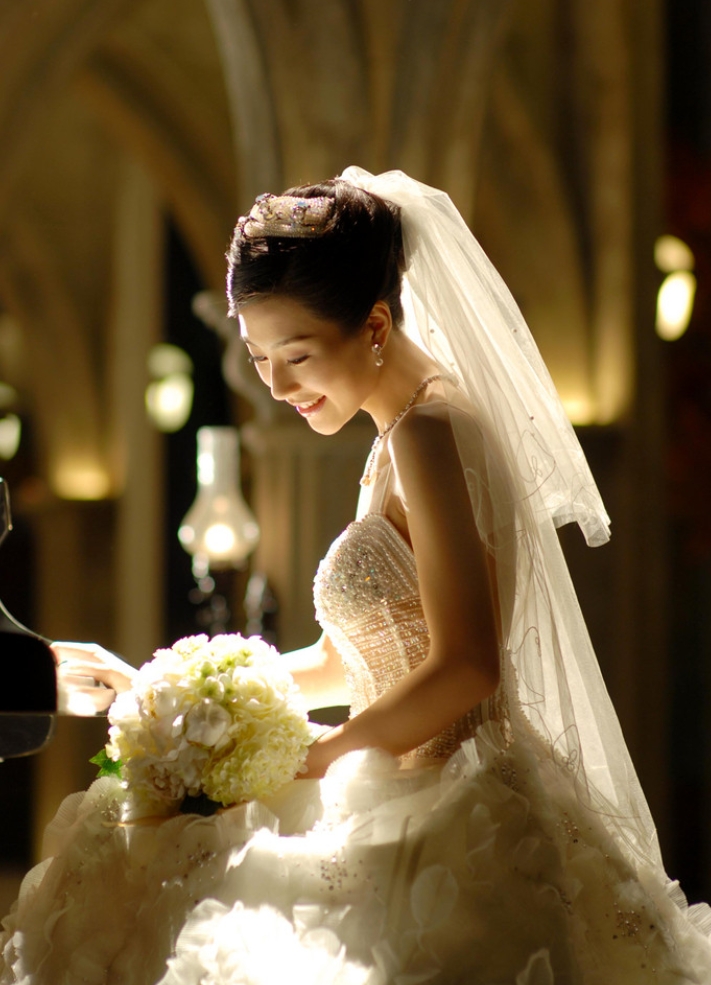 所有不合时宜的相遇,都遗憾的让人心疼