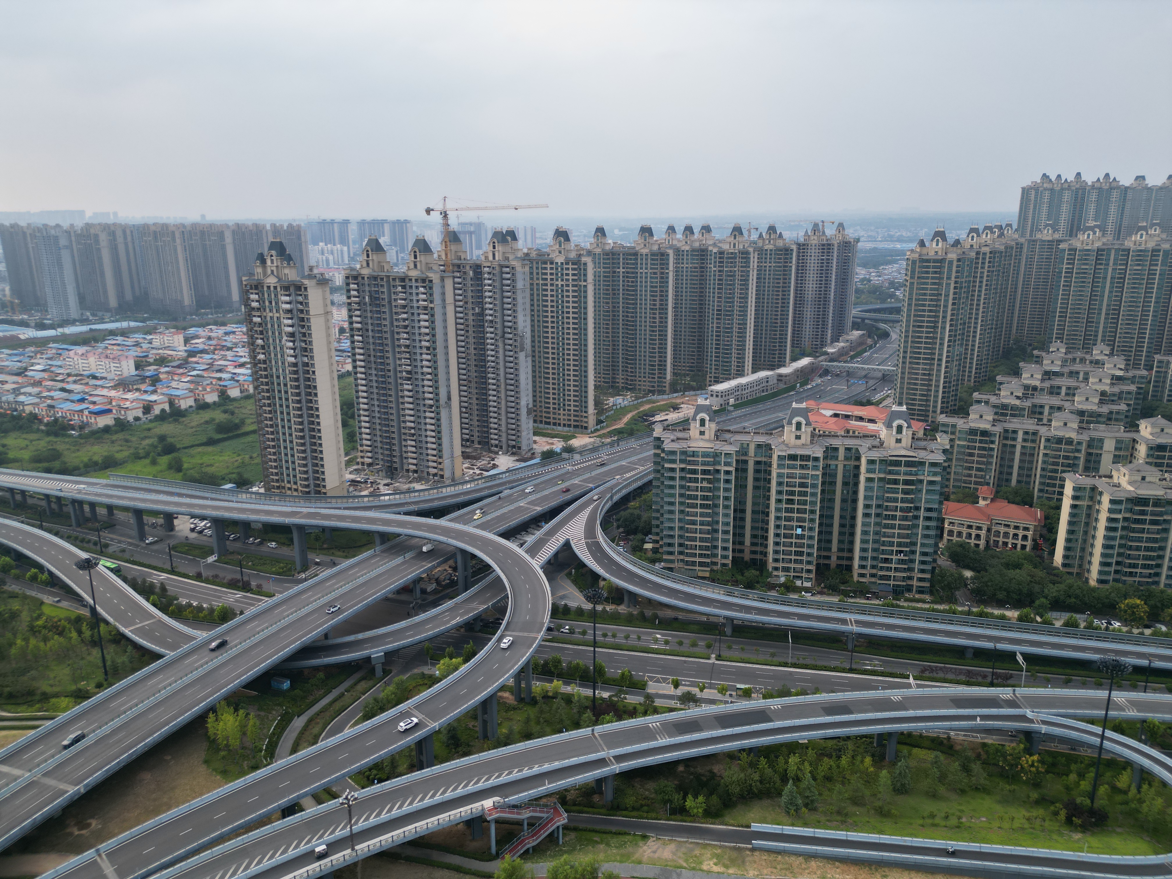 航拍视角下的洛阳李城大桥,也太出片了吧!