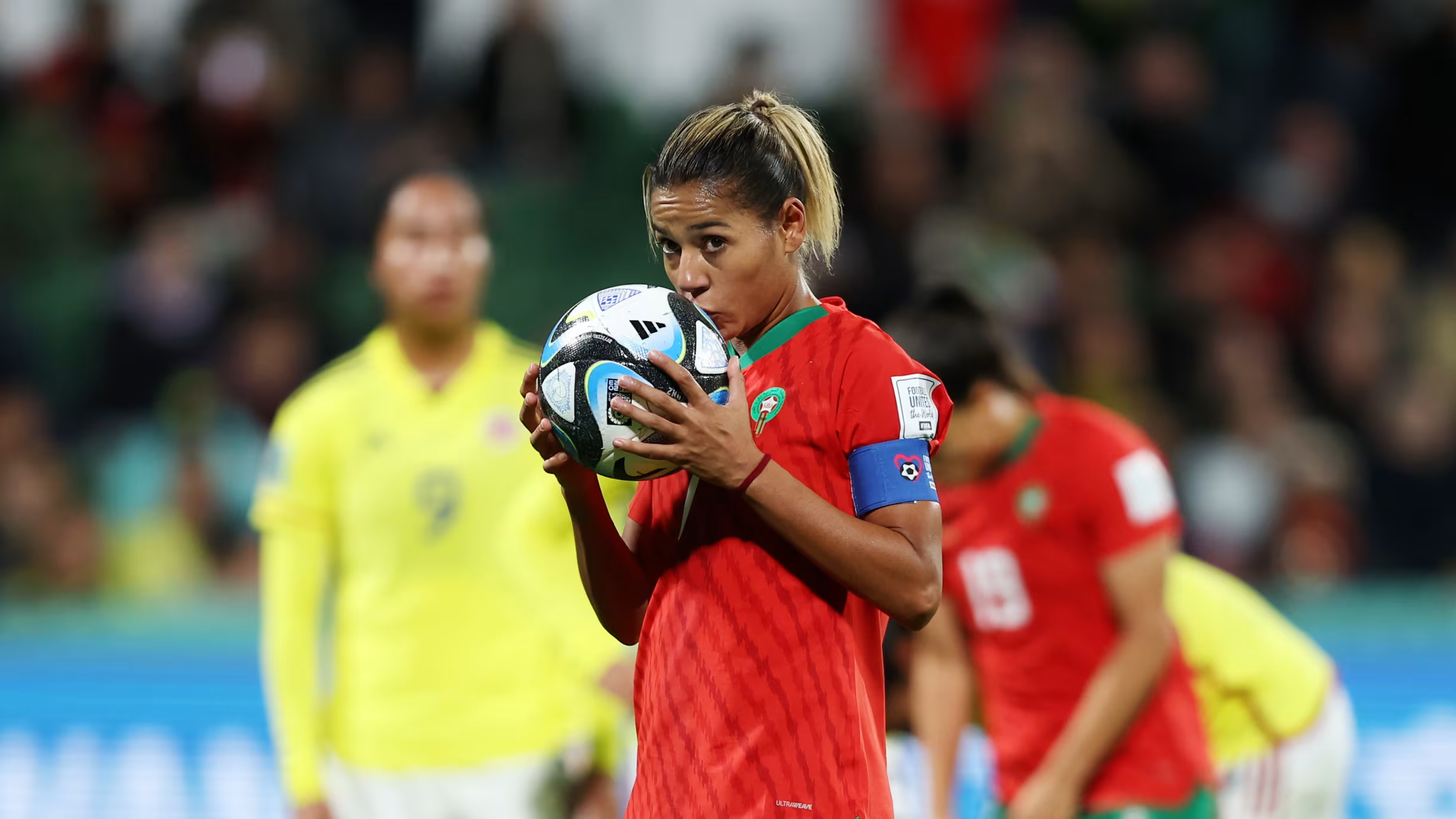 2024年非洲女子足球锦标赛半决赛即将展开,四支队伍争夺决赛入场券