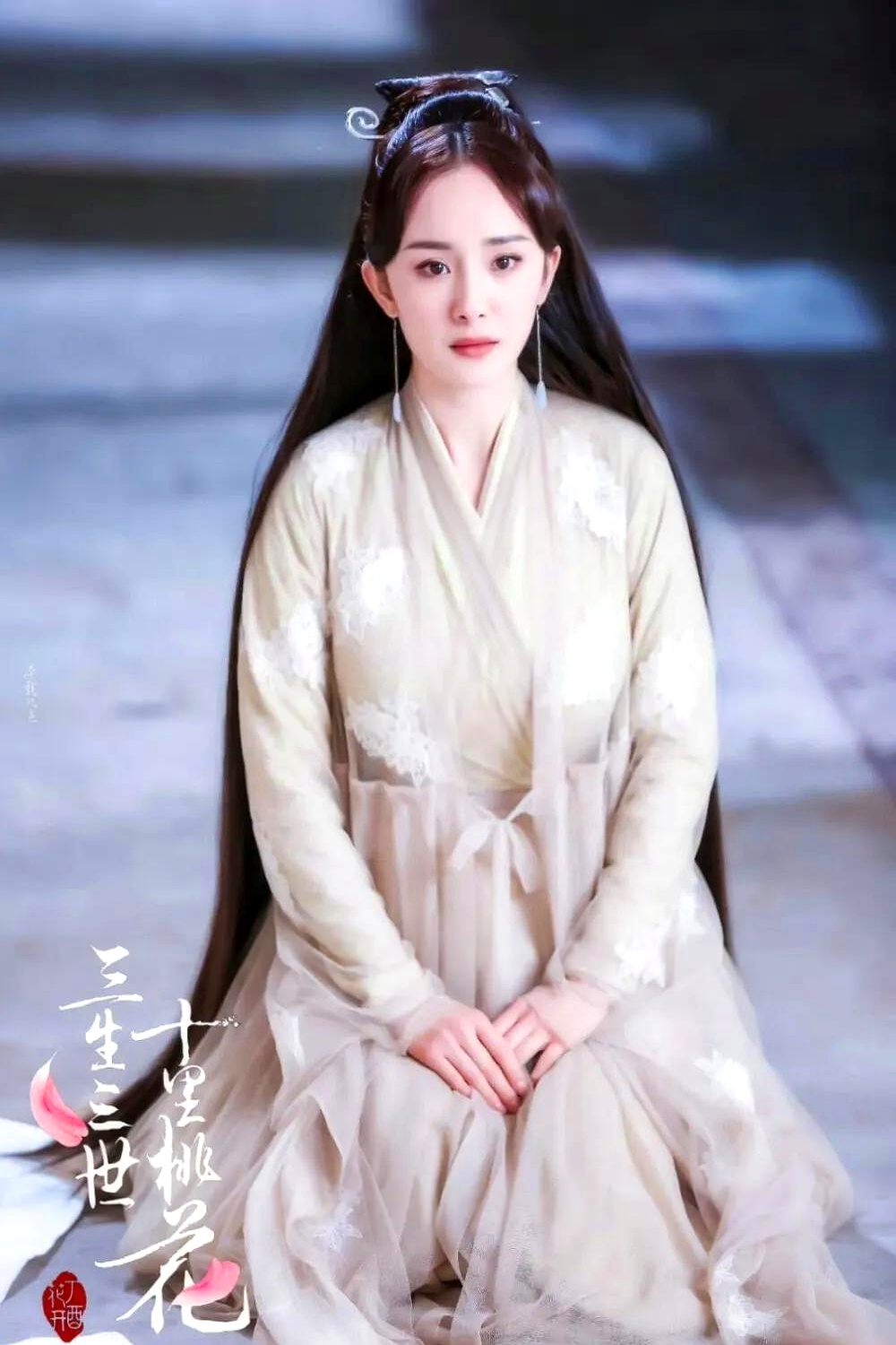 杨幂的《三生三世十里桃花》确实堪称古装剧标杆,白浅这个角色能成为