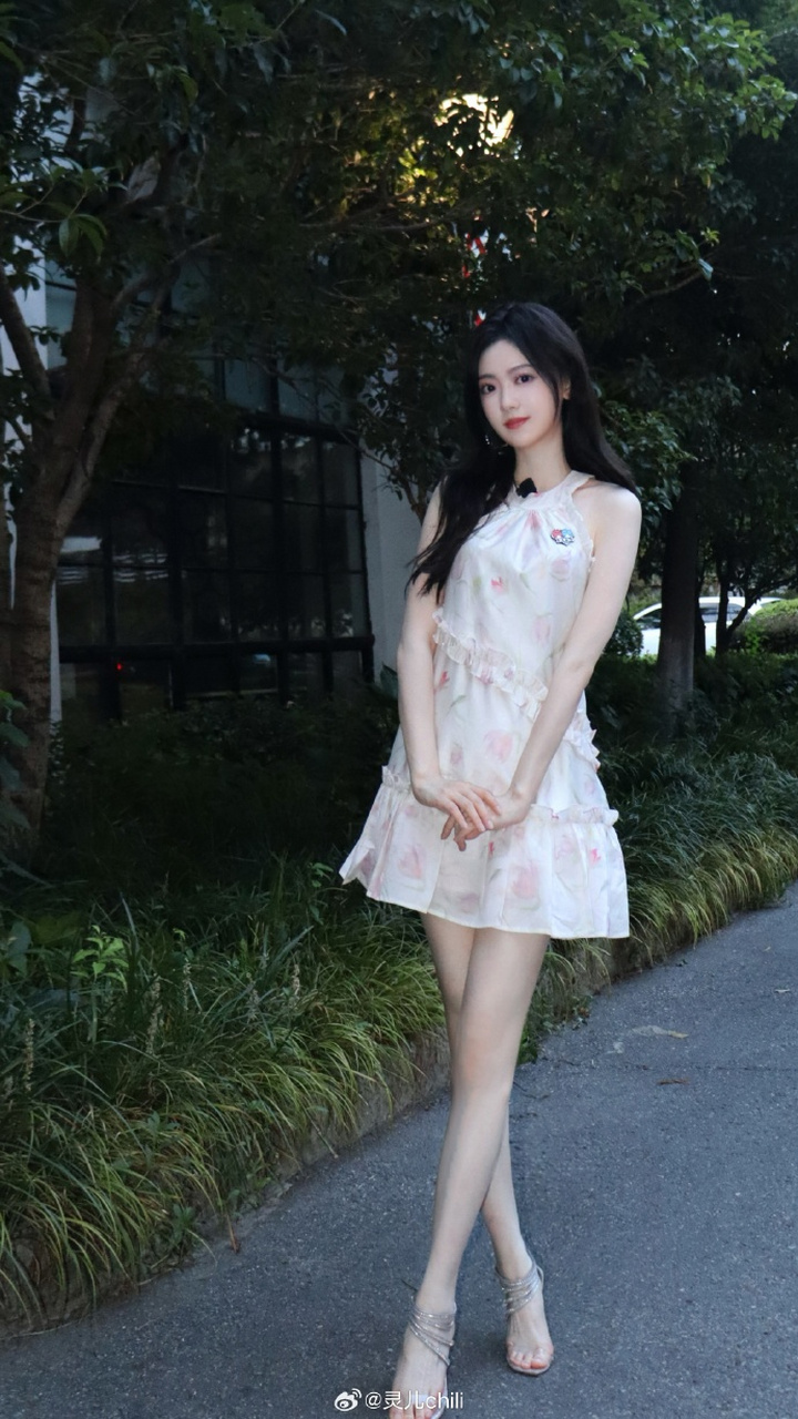 kpl官方主持人灵儿