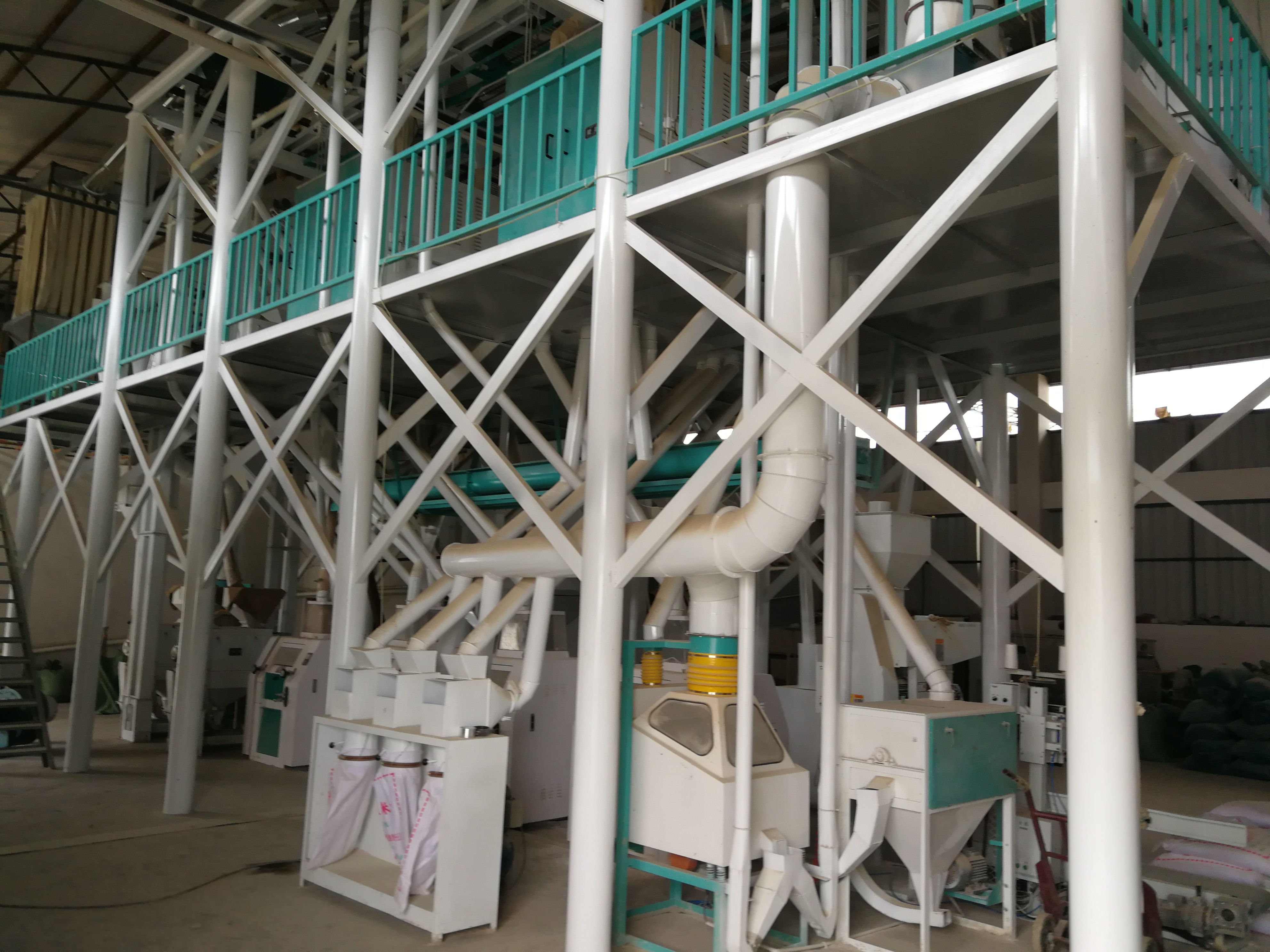 关于磨面机设备的价格解析:一台磨面机多少钱?