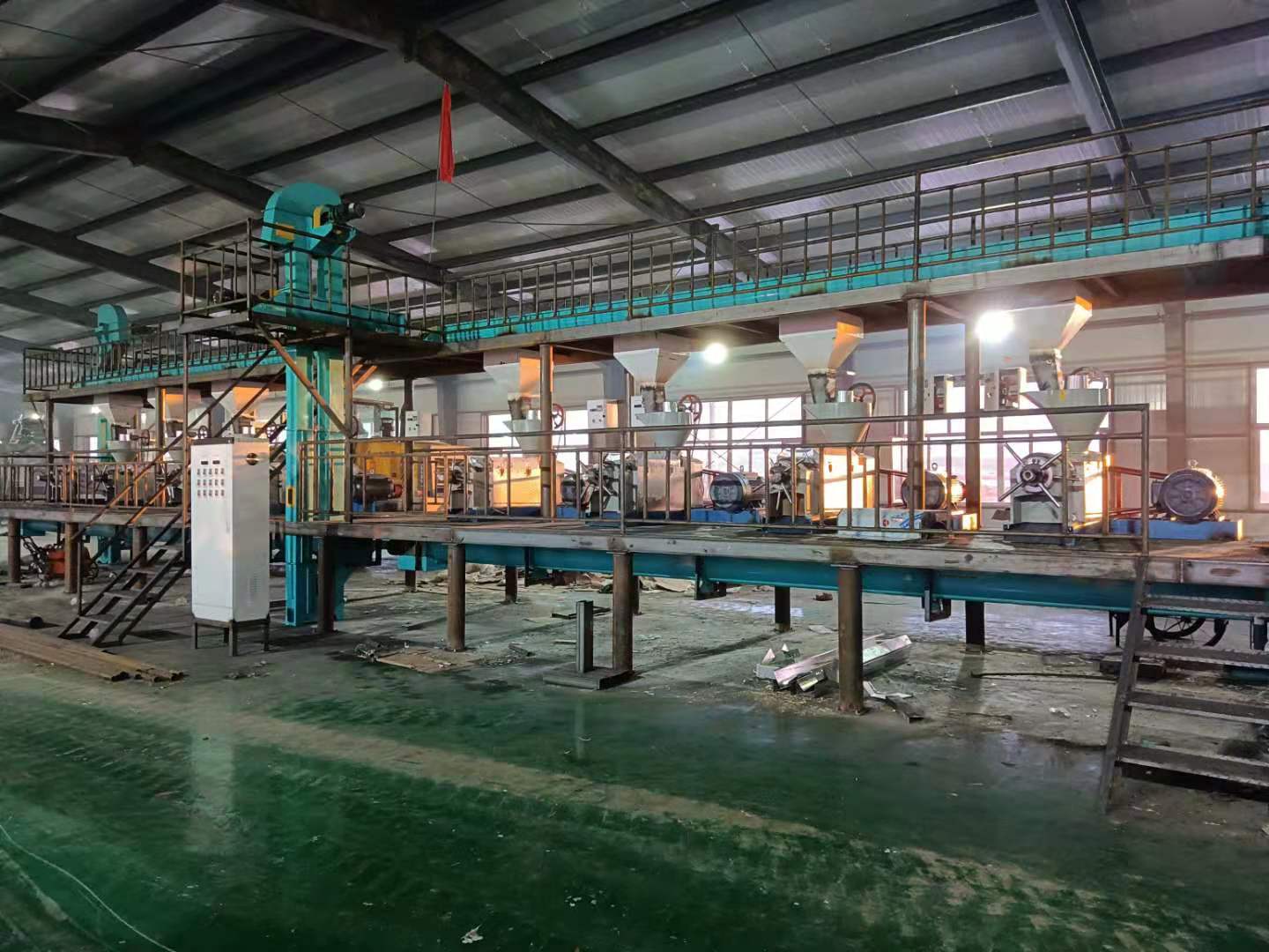 小型致富加工机器(小型致富加工机器价格)