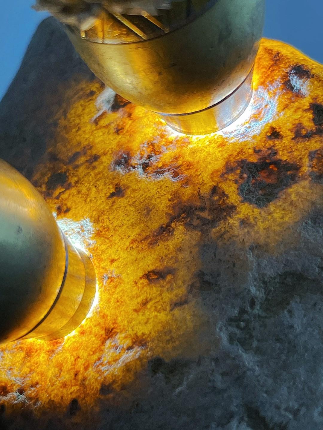 点击头像看直播# #翡翠原石#翡翠原石,宛如一幅天然的水墨画