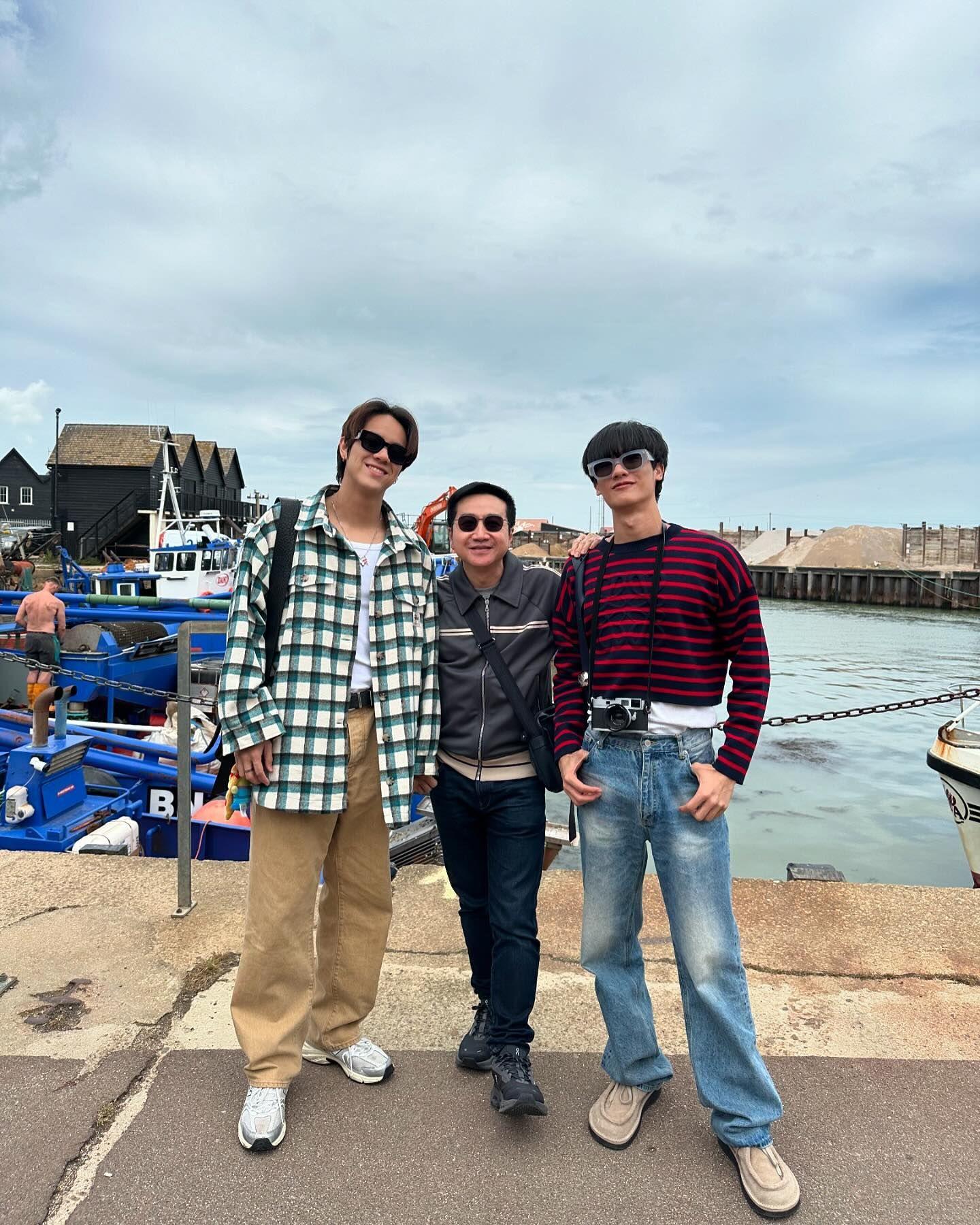 动态连更挑战# 泰国偶像林阳tay tawan郑明心newwiee最近在欧洲旅游