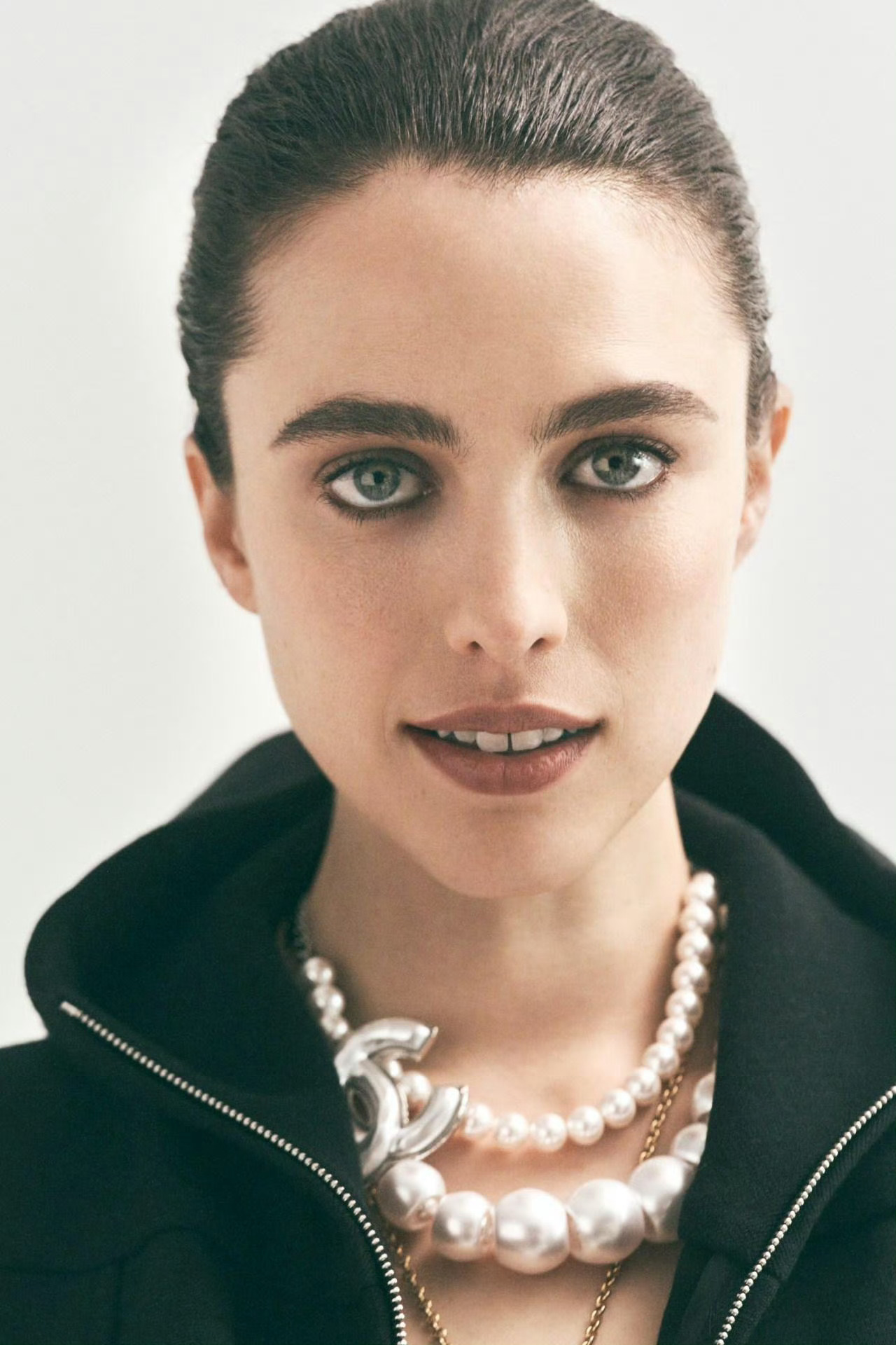 vogue2025 澳大利亚版一月开年刊 | 玛格丽特·库里