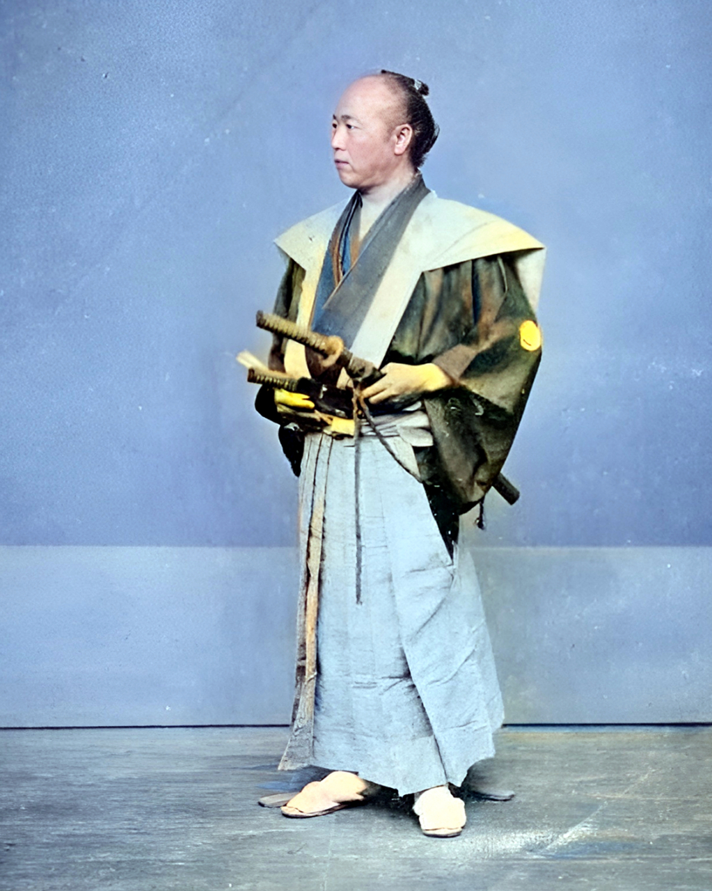 柳生宗严大败后还是相当不服气,执意要挑战剑圣.