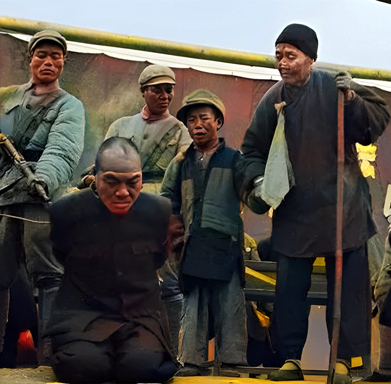 肖家璧是一个学霸,更是恶霸.二十岁时,就读于江西高等农业学校