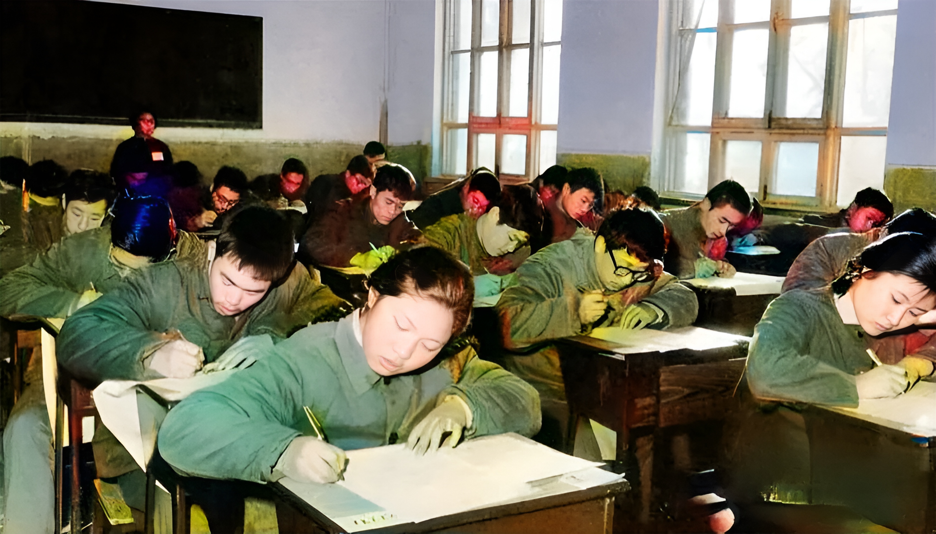 中学课堂七十年代汽训队学习图片高考复读班老照片东北知青九十年代