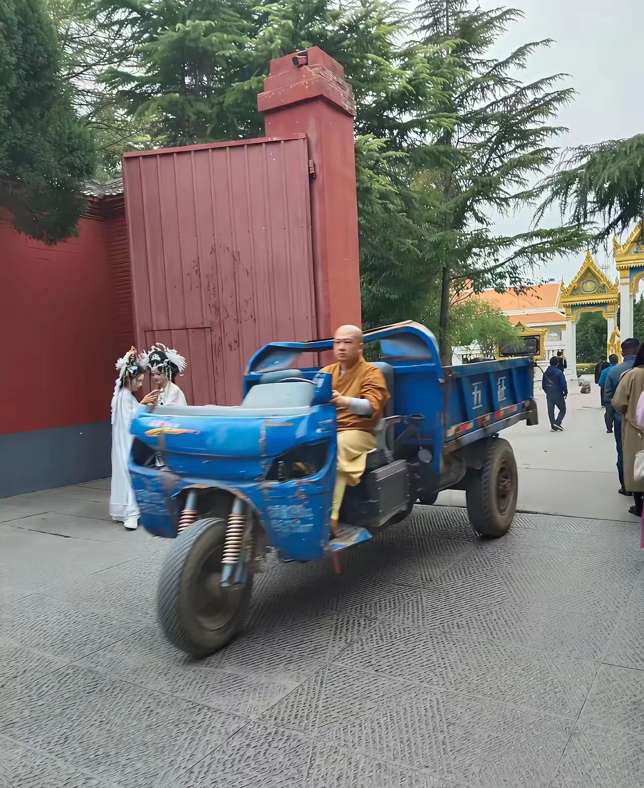 看来白马寺确实不错没有辜负历史课本只可惜当下像这样能坚守本心的