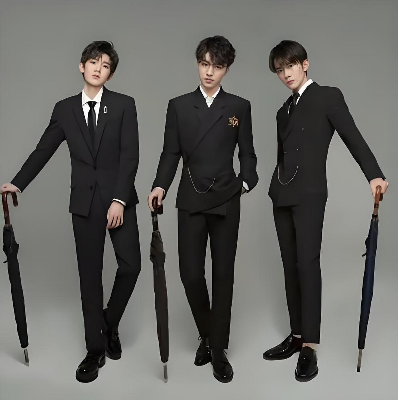 王俊凯王源易烊千玺庆祝11周年#  tfboys出道十一周年,三小只手写