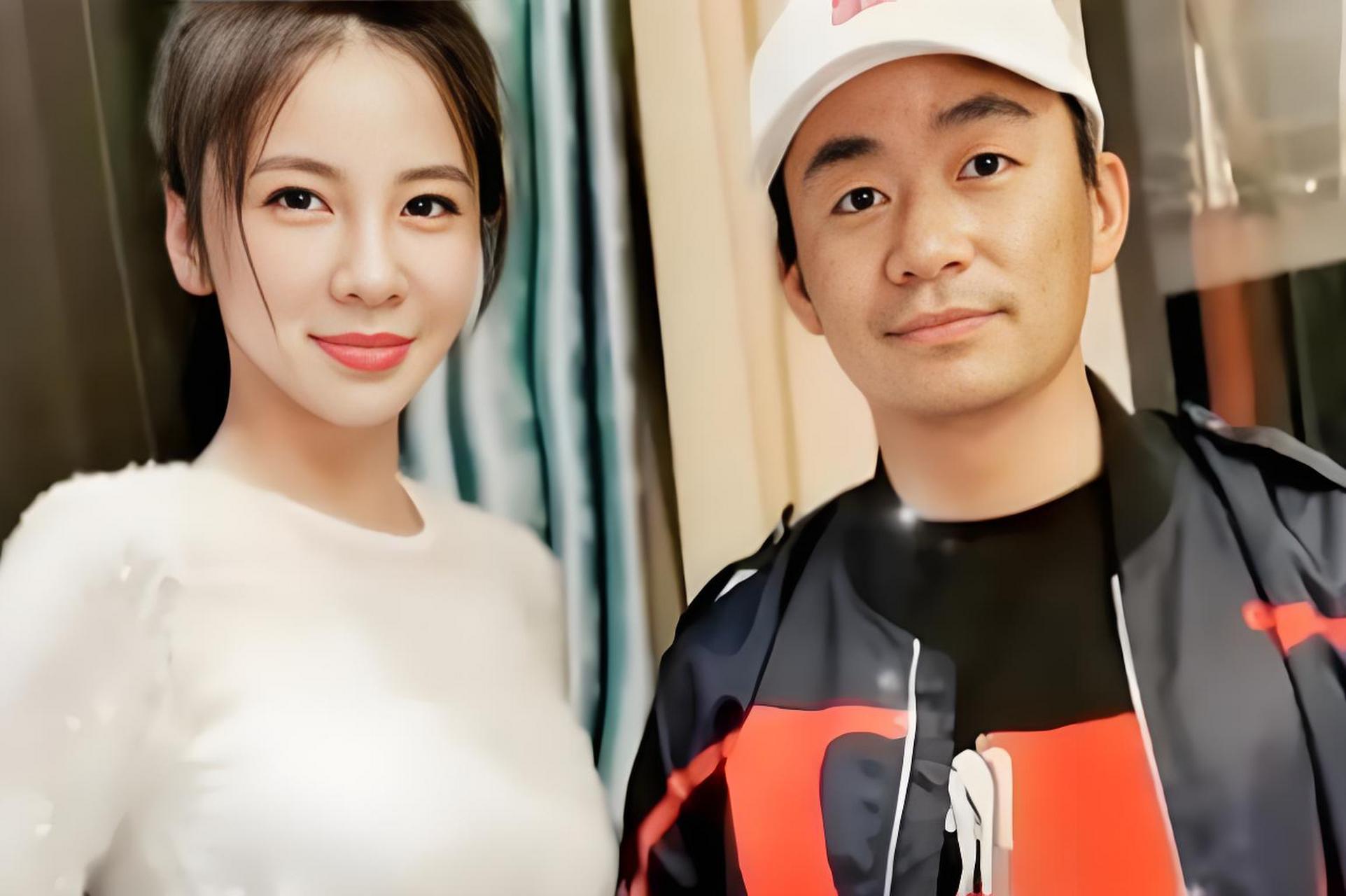 最近,娱乐圈的甜蜜风暴再次来袭,王宝强和他的女友冯清又给我们人了