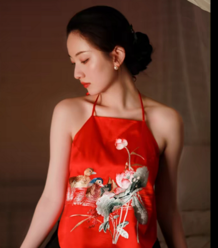 方寸之间,欲遮还羞:古代女子内衣演变史!