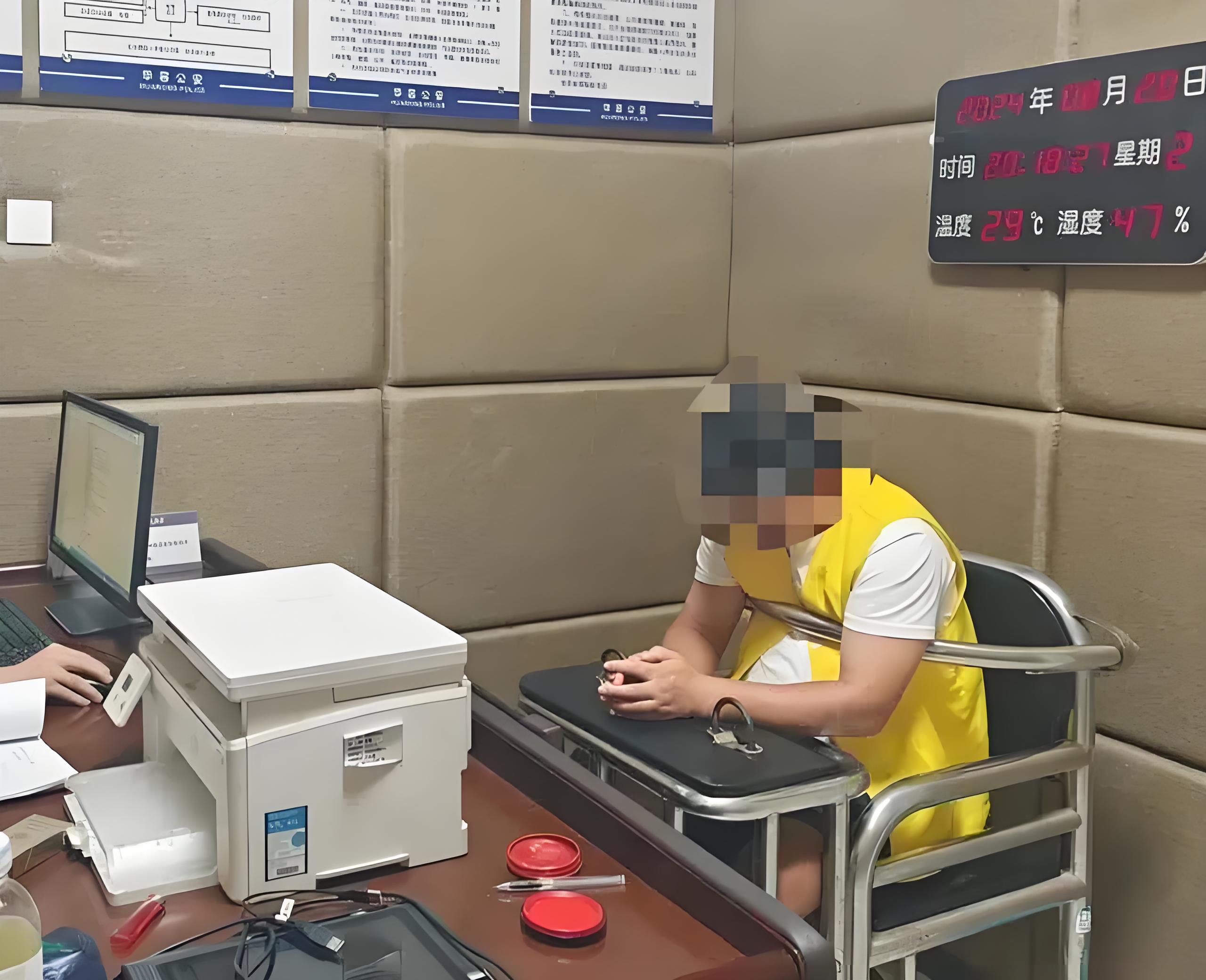 近日,华容县公安局破获了一起系列盗窃案,嫌疑人马某某落网后,警方