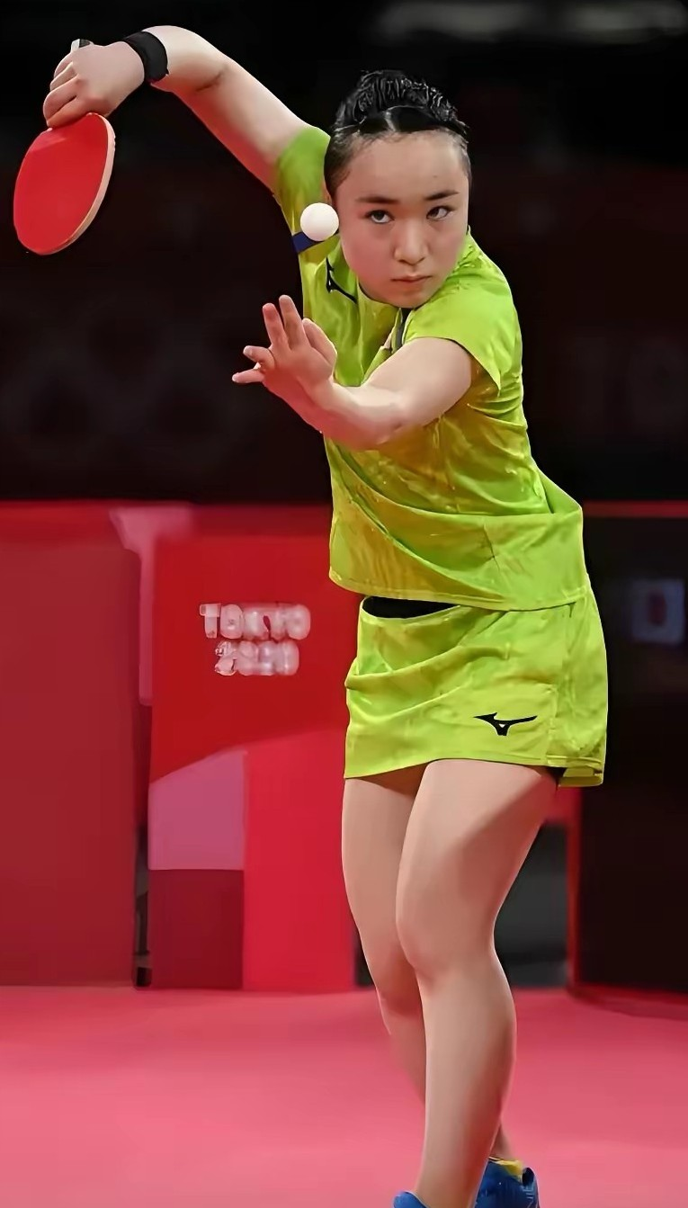 伊藤美诚生涯15枚冠军荣誉;伊藤美诚1次奥运会金牌;伊藤美诚4枚奥运会