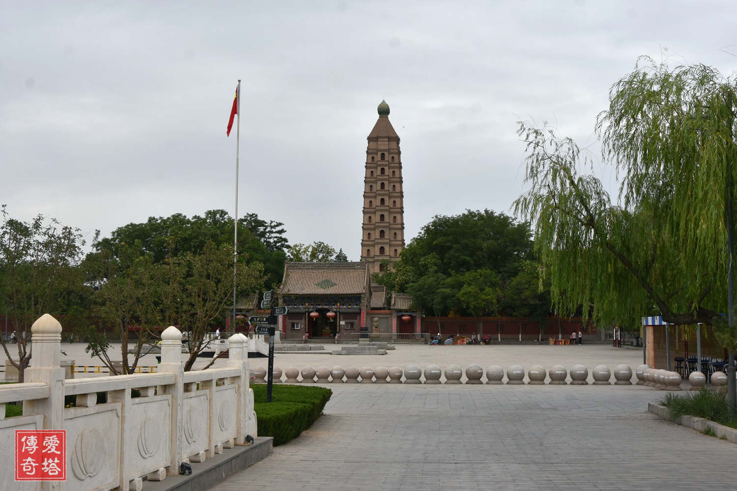 银川海宝塔,传说始建于赫连勃勃时期,乾隆三年地震中倒塌,乾隆四十三