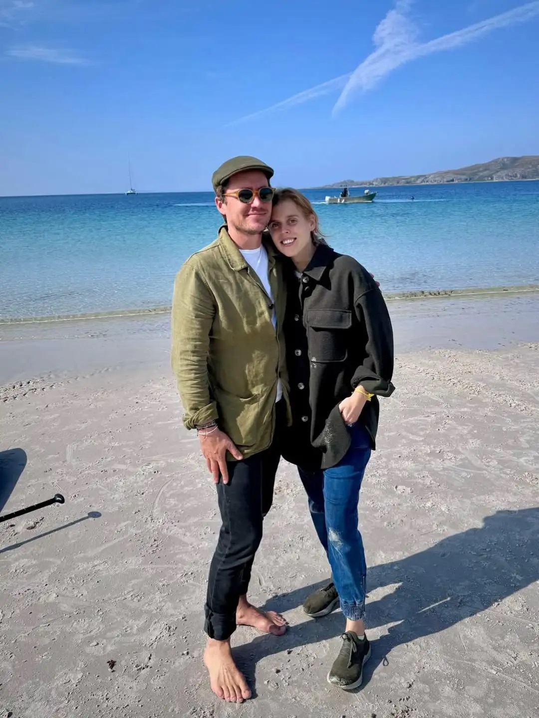 7月17日,比阿特丽斯公主与爱德华多迎来结婚五周年,爱德华多在ins晒出