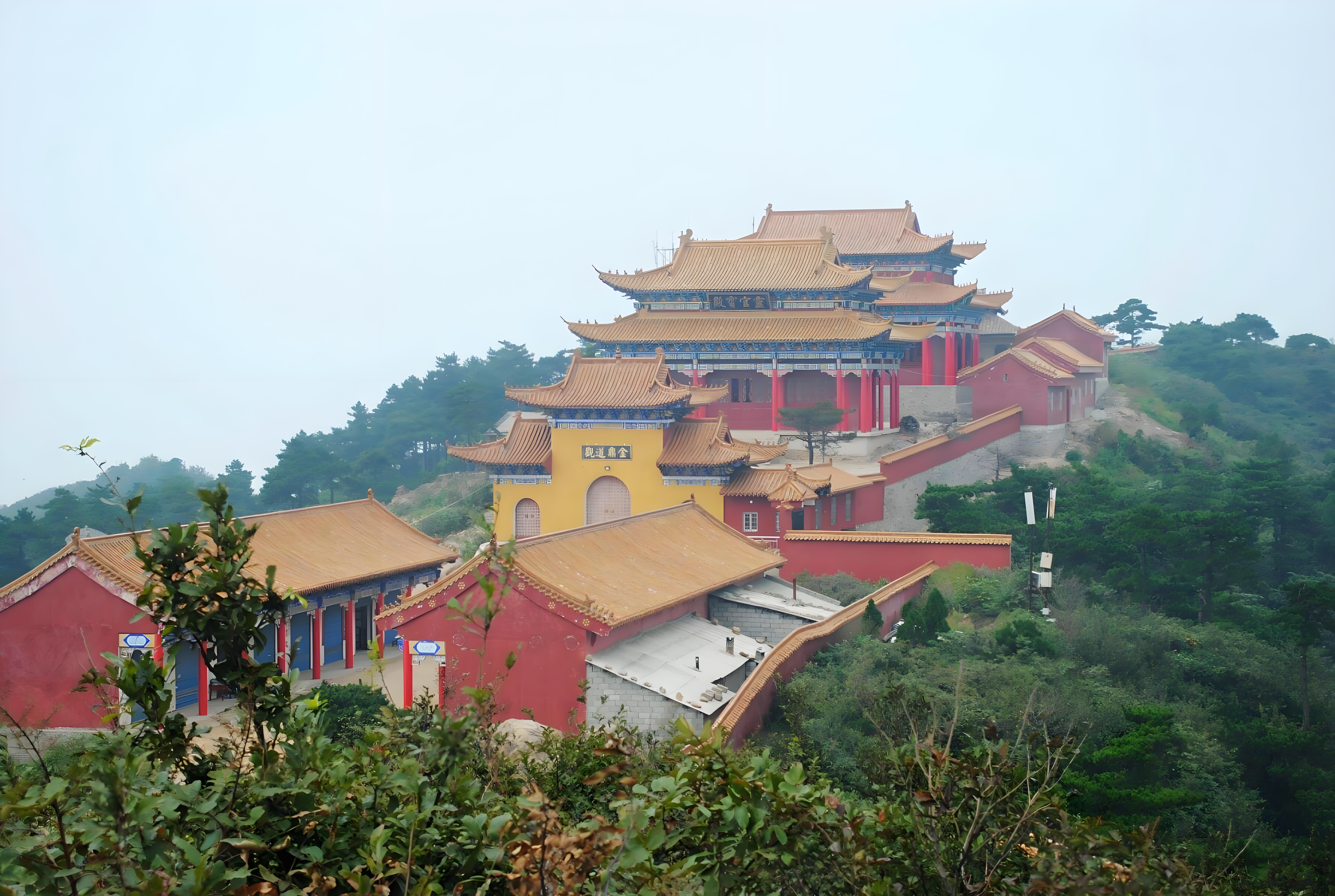 以下是信阳旅游景点的排名介绍,带你领略这座城市的风采