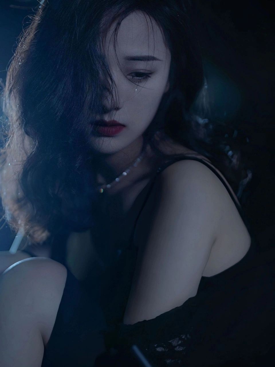 "emo时,这些扎心情感文案,让你痛彻心扉,流泪心碎" 1,"说不上的失落