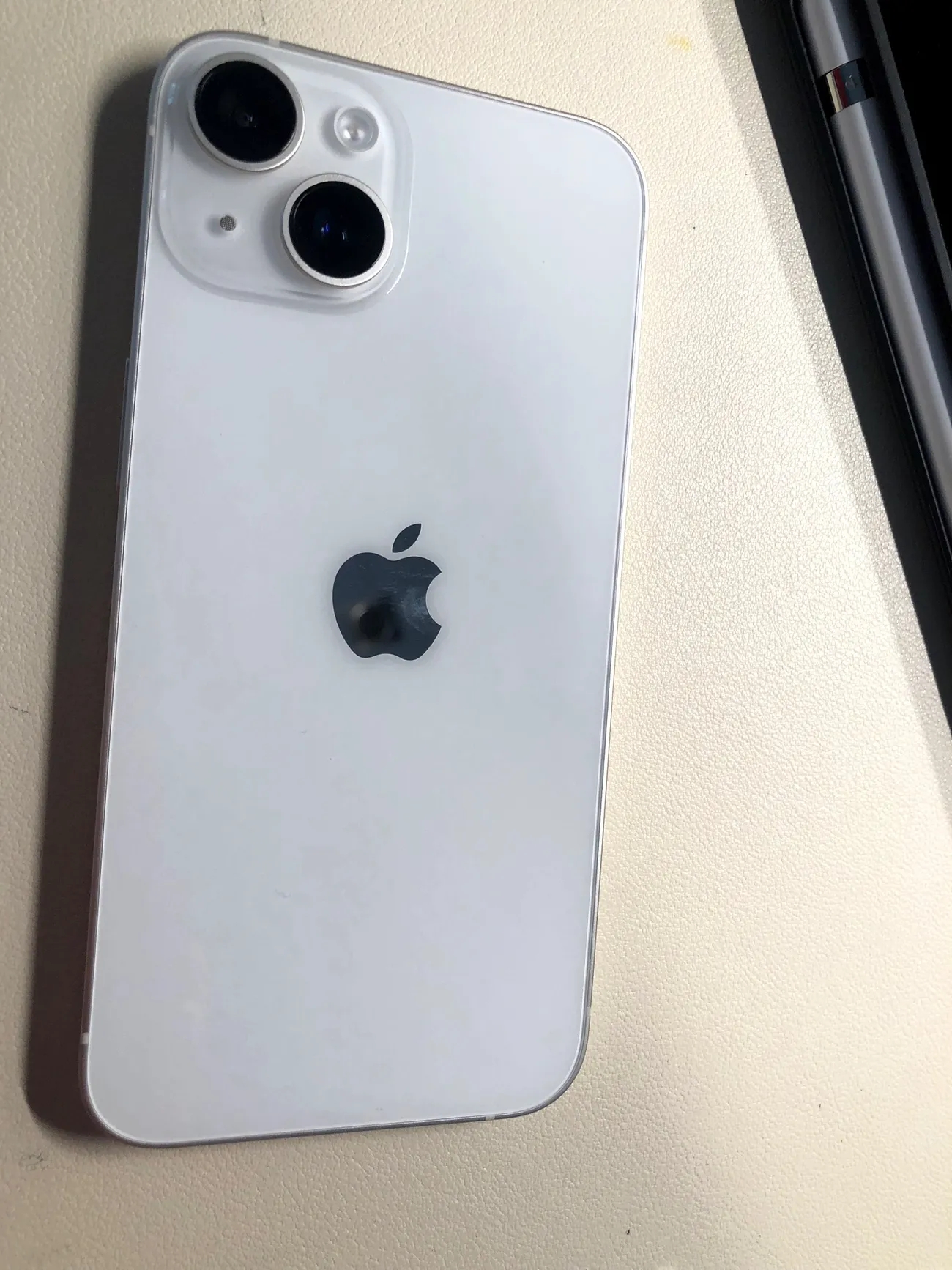 【苹果家族新旧对决iphone 12 vs iphone 14】  苹果的