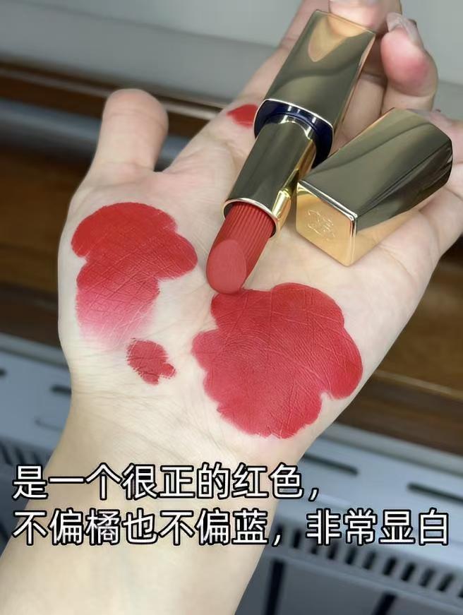 雅诗兰黛999口红是什么颜色