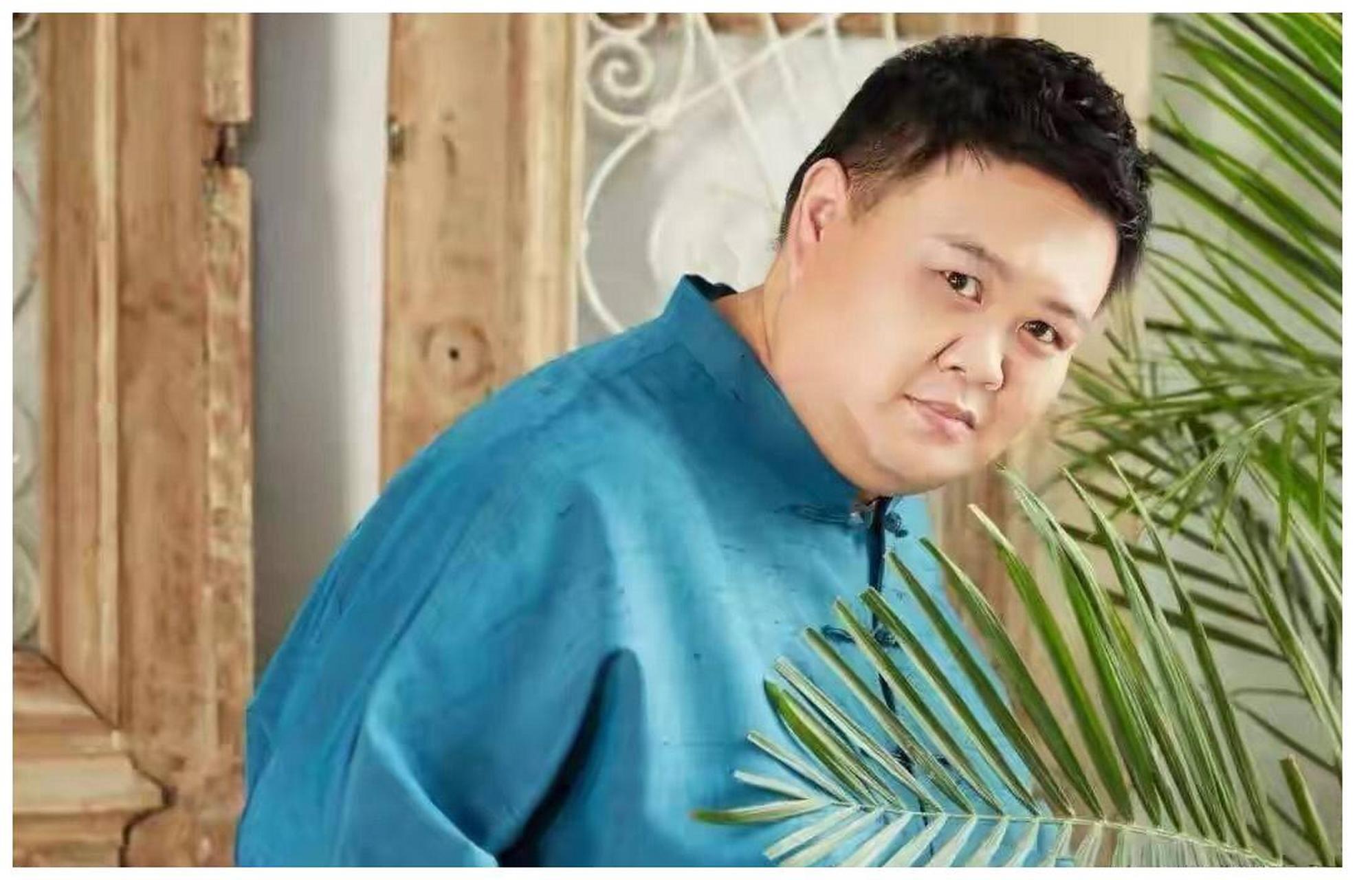 主持人鲁豫问相声演员孙越,你体重多少啊,比我多多少,孙越说,你还是问