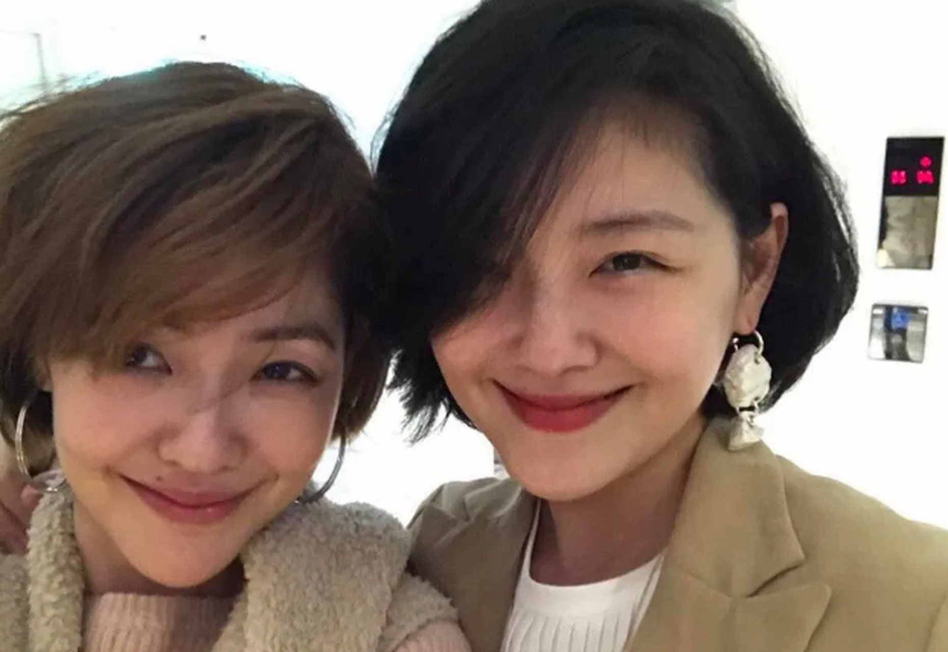 大s跟几任男友分手,小s就故意臭别人,弄得好几任男友都沉寂,这就算了