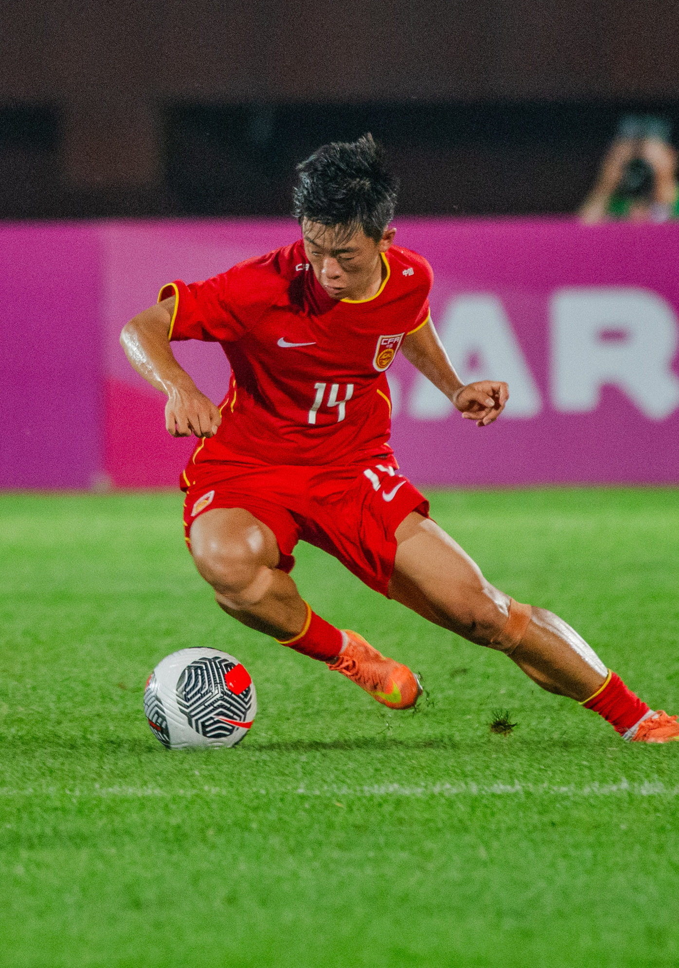 国足最厉 害的球员 技术流的相关图片1