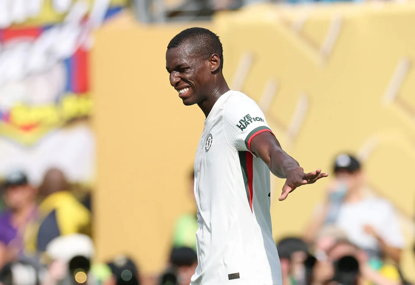 帕尔默有望欧冠对战巴塞罗那时回归球员已经缺席球队多场比赛的简单介绍