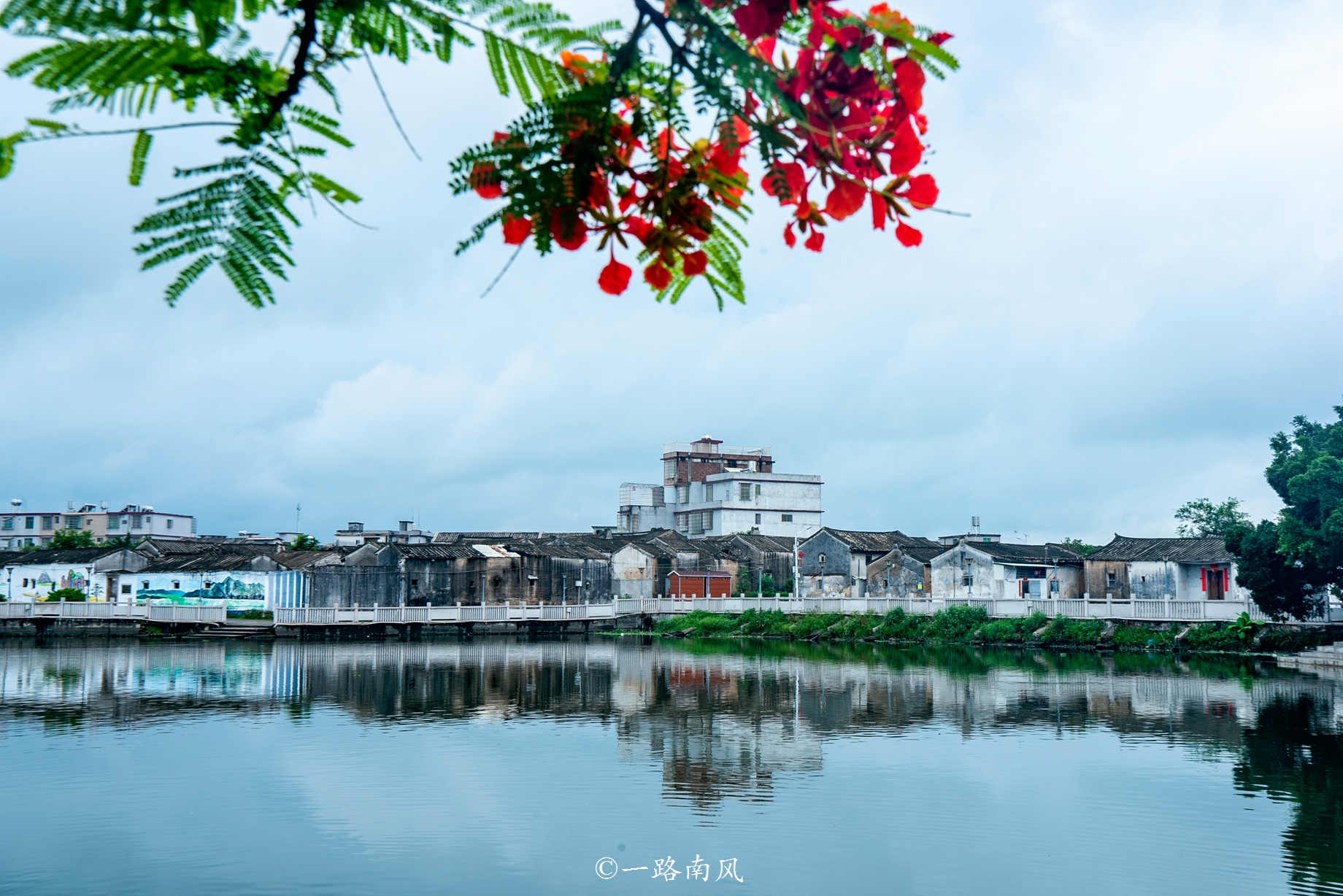 南溪镇,是广东普宁的潮州柑之乡,也是潮汕地区非常罕见的水乡