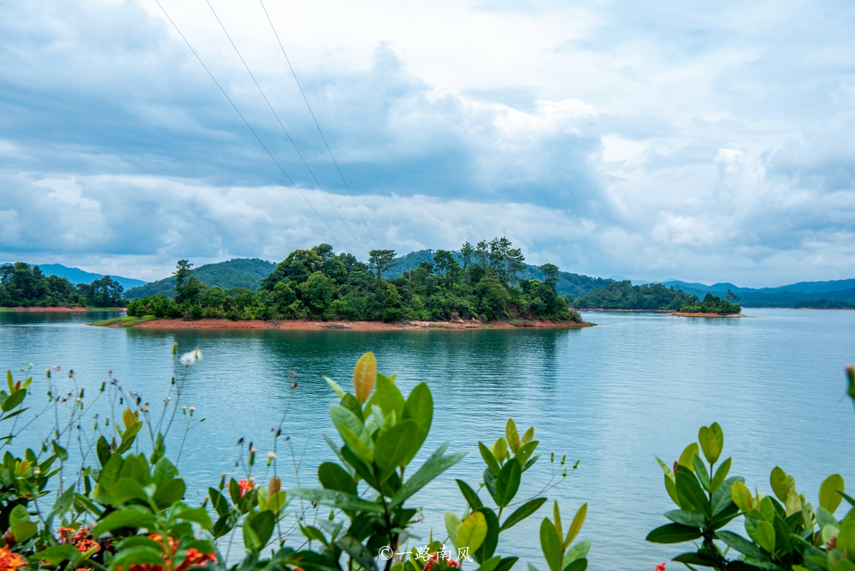 水源地,素有"天上 河源万绿湖河源风景万绿湖美景图片河源旅游景点