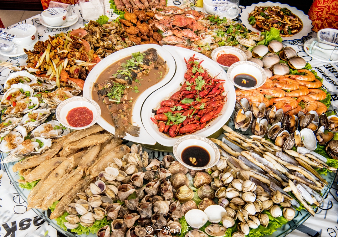 盖州兴顺海鲜则奉上渤海湾营口海鲜辽宁海鲜鲅鱼圈海鲜自助东北自助餐