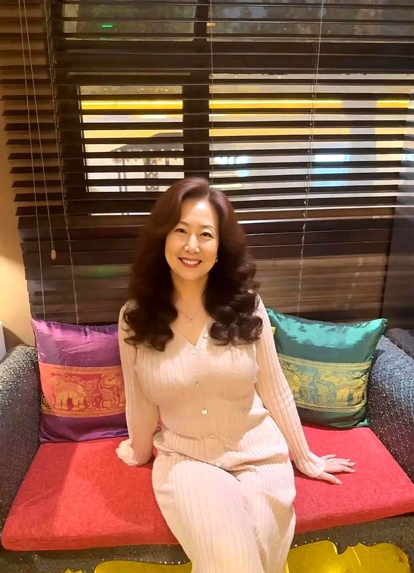 早上他记得我不爱吃葱,炒菜时专门挑出来