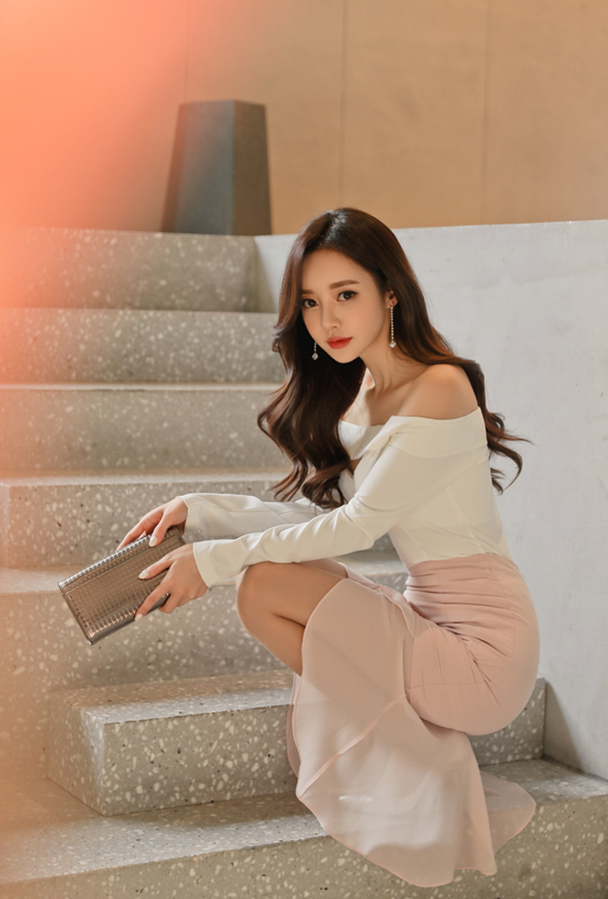 宅男女神孙允珠的长裙肉丝穿搭89#每日一珠孙允珠