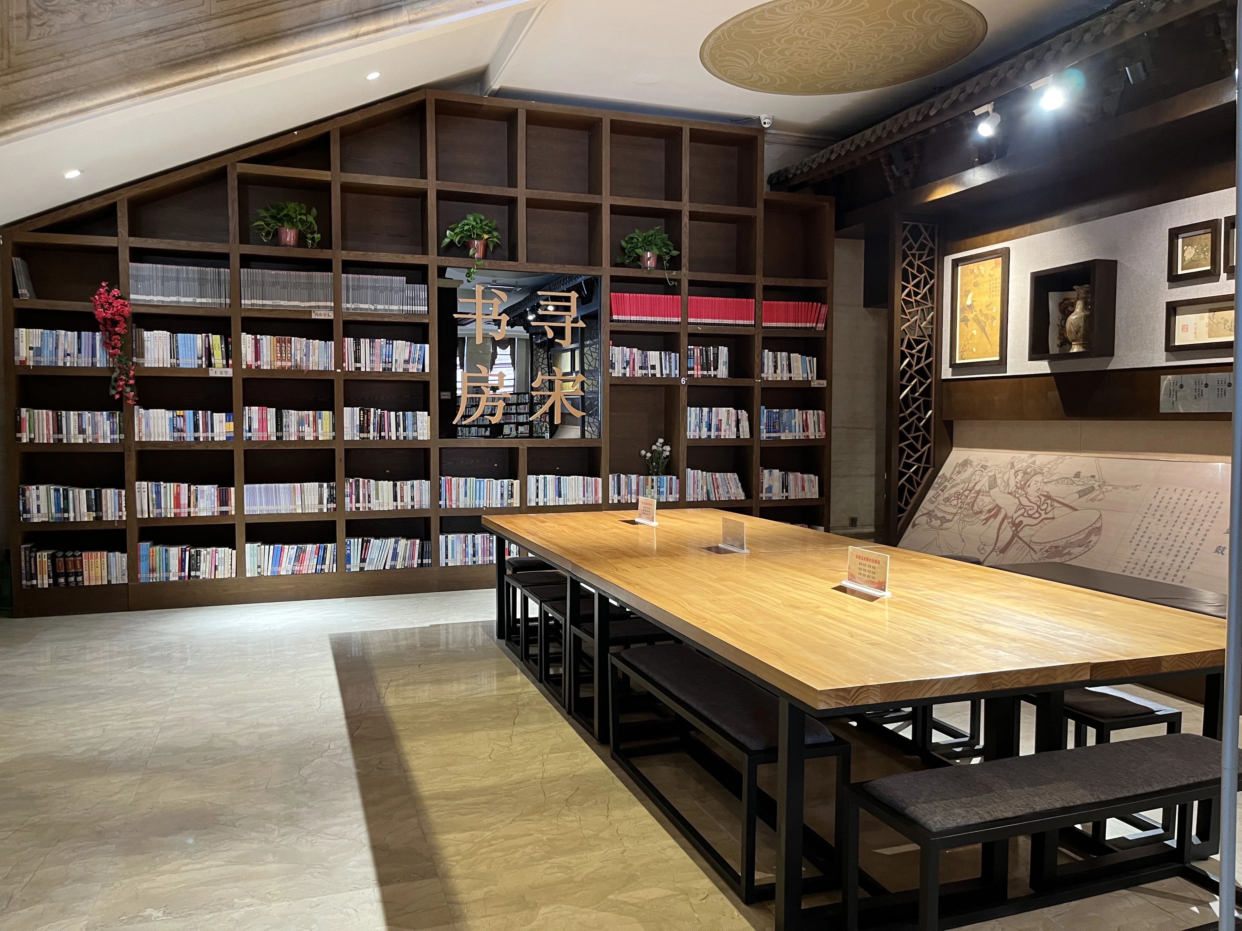 开封城市书房如同玉珠,散落在城市的大街小巷