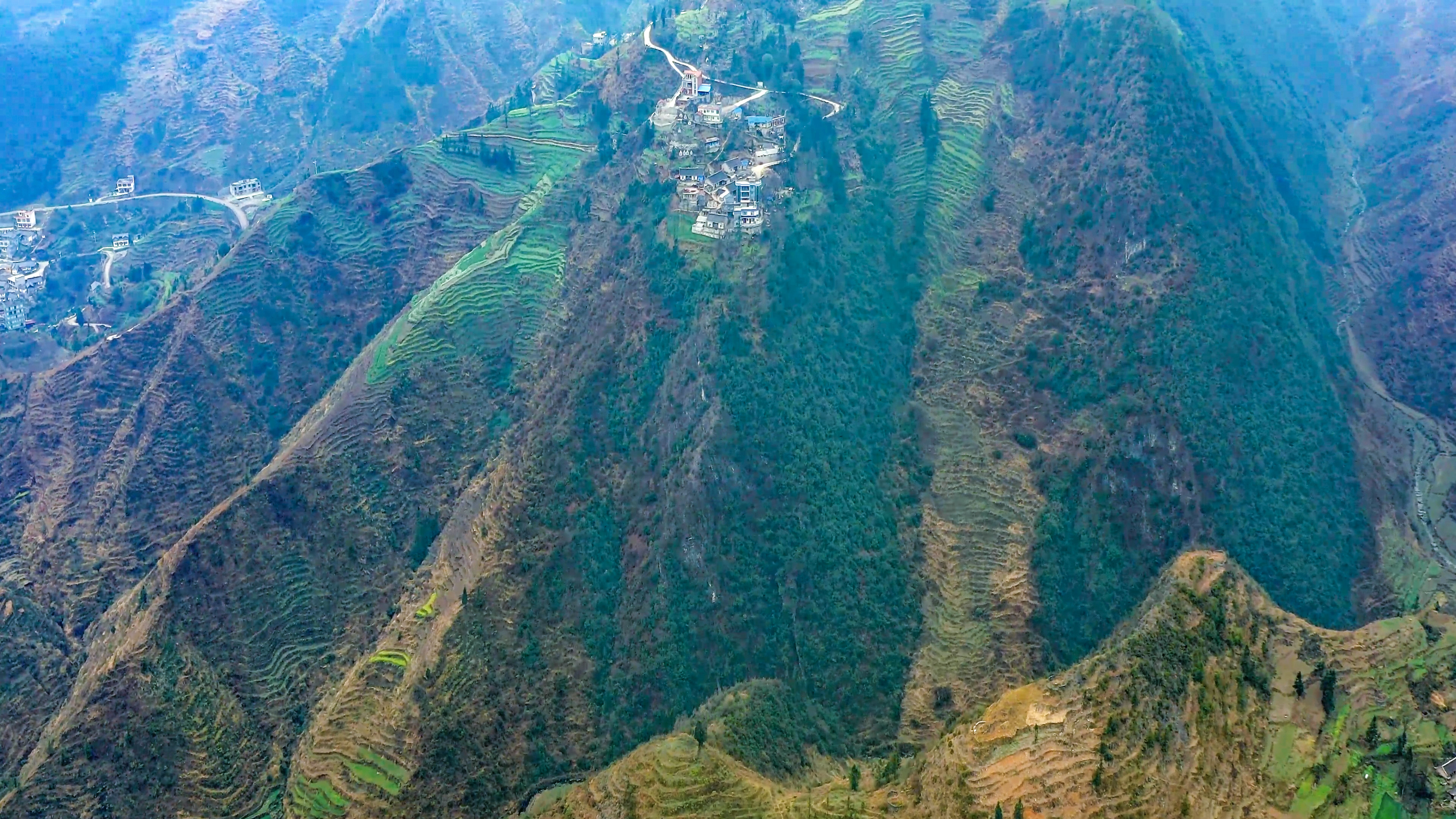 贵州贫困山区图片