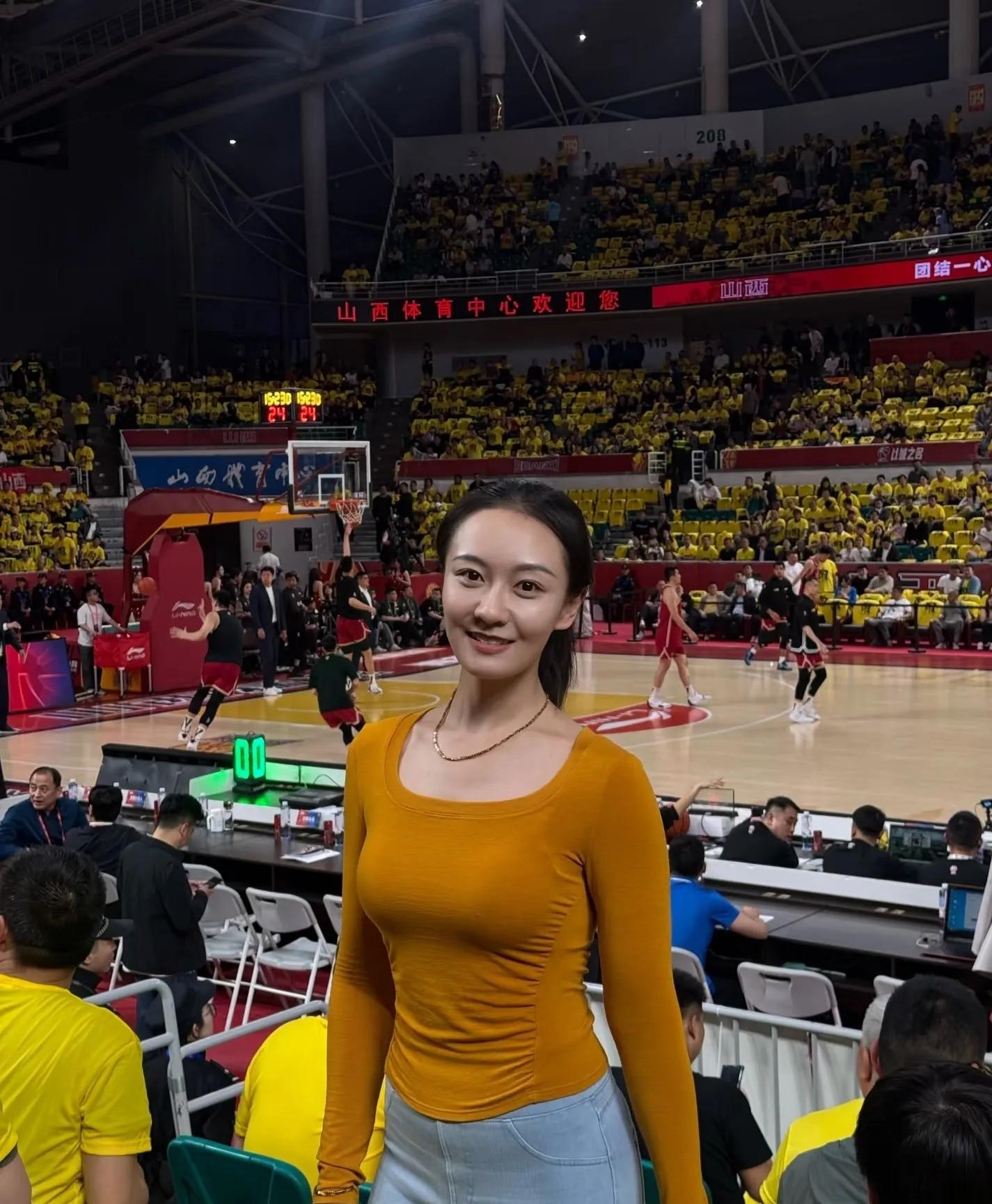 汗水浇筑的时光从不辜负 这个赛季的哨声即将落下,但