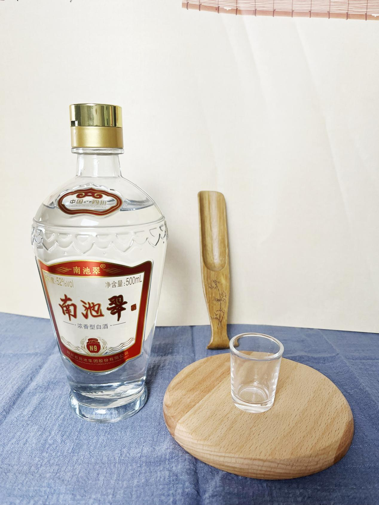 姑姑姑父准备的酒菜,说实话真敷衍