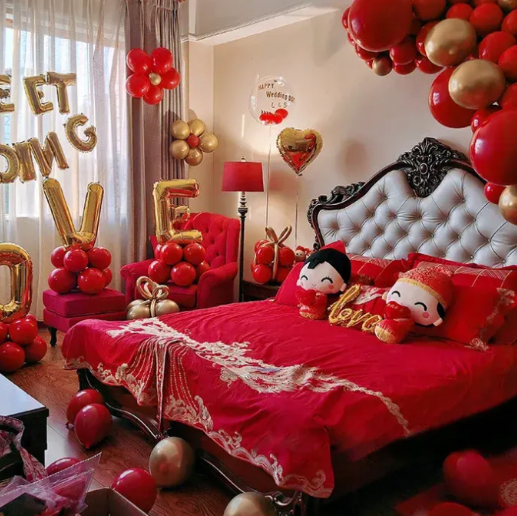 广西,新婚之夜,新娘喝的迷迷糊糊,不慎走进了伴郎的房间,还摸黑和伴郎