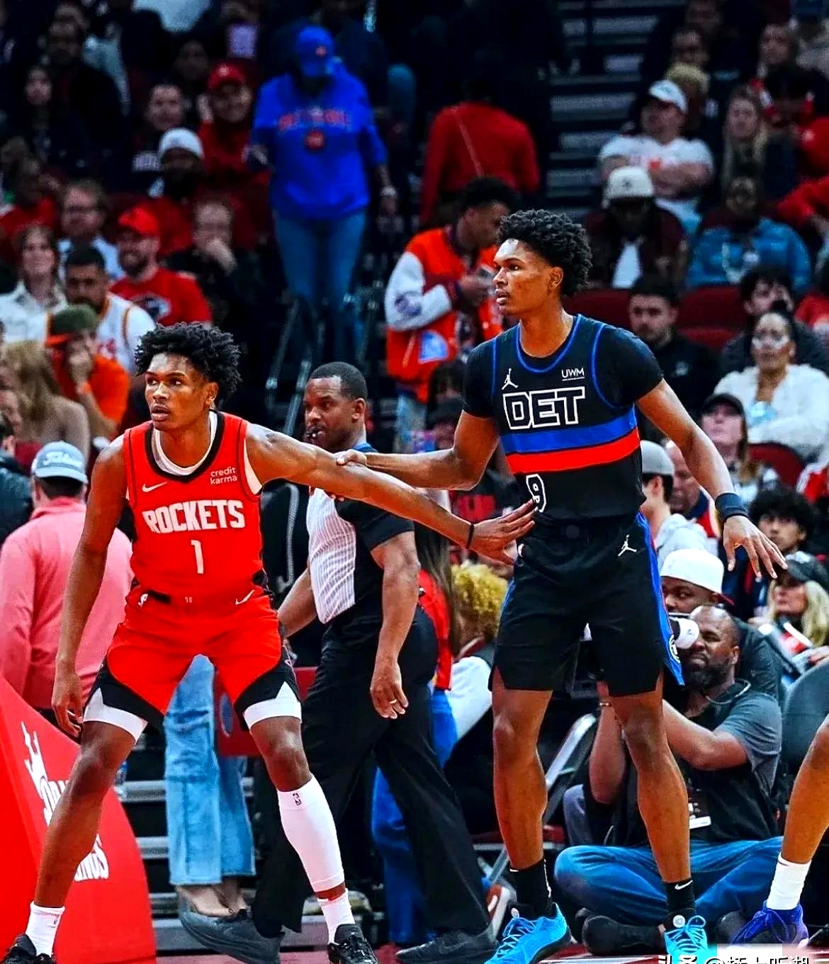 未来双星可期 nba汤普森兄弟凭借双胞胎的复制粘贴属性引发热议