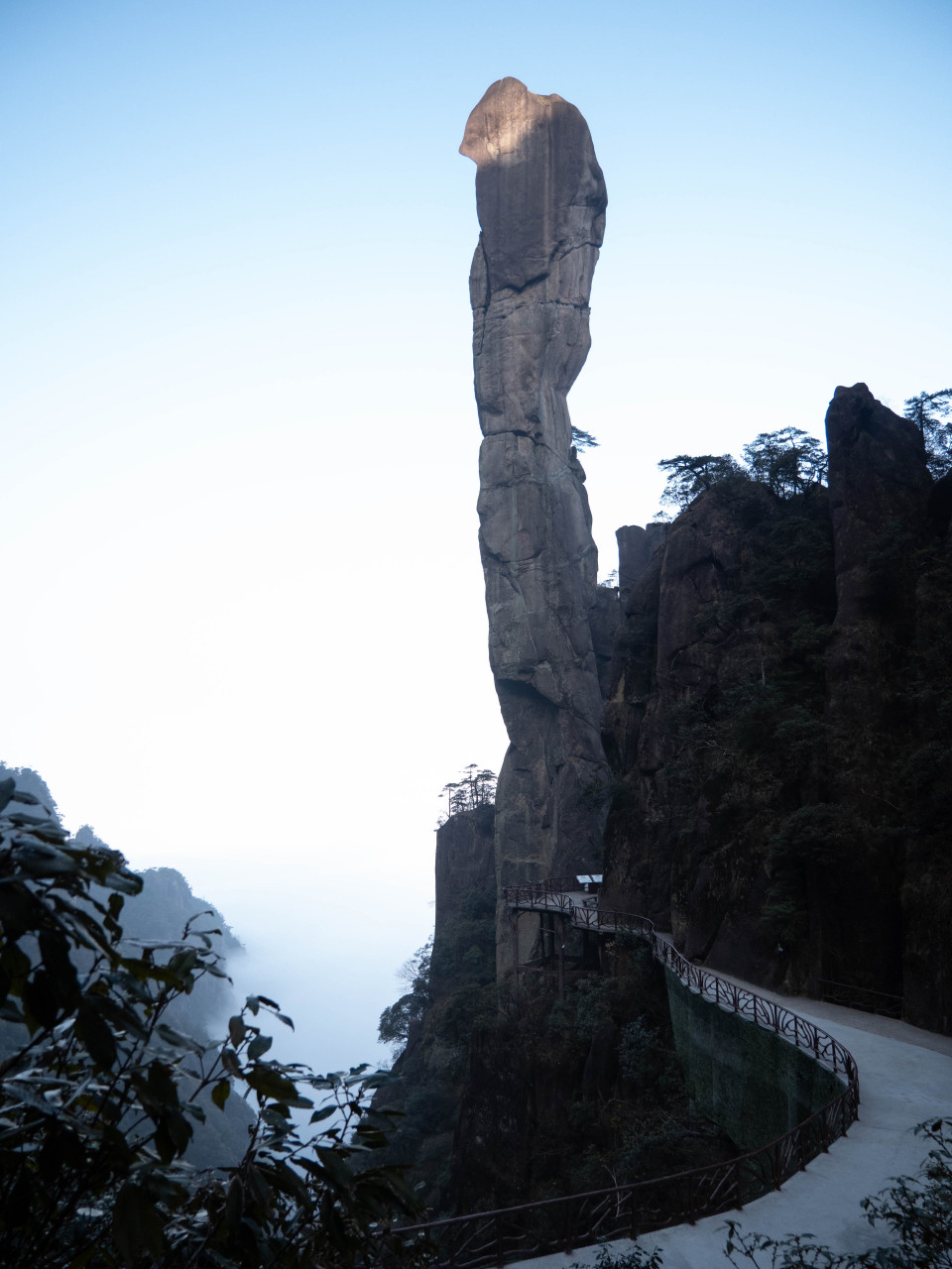 江西上饶三清山巨蟒峰图片