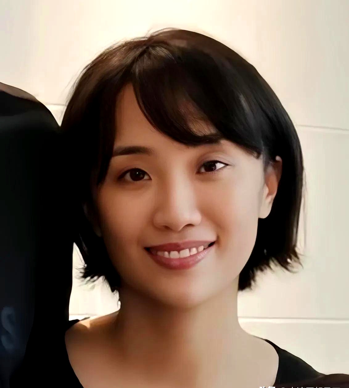 胡歌突然官宣当爸,老婆是助理黄曦宁,直接炸锅!