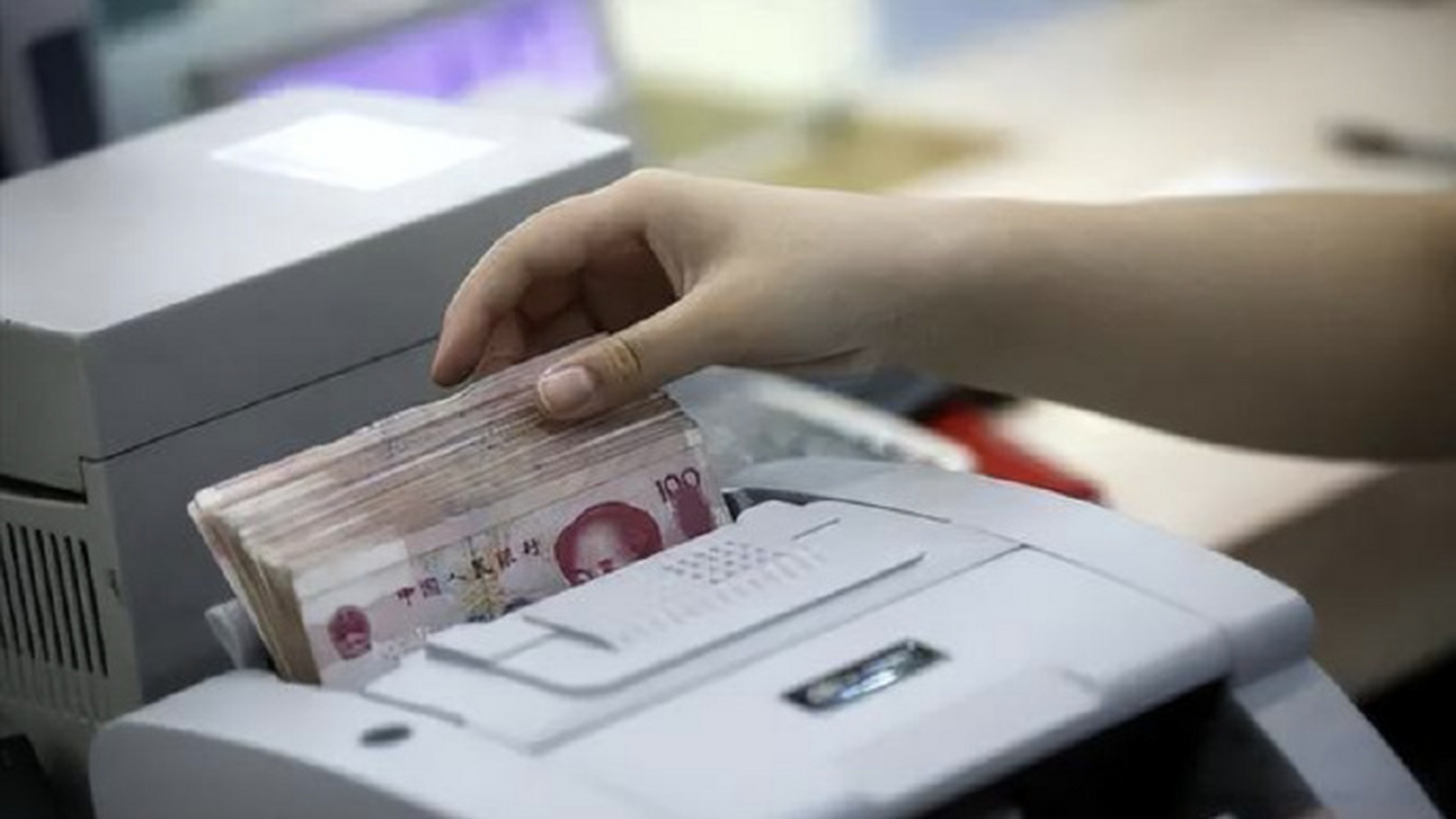 【放高利贷1500万元年息高达2130%,两"95后"男子因非法放贷被公诉】