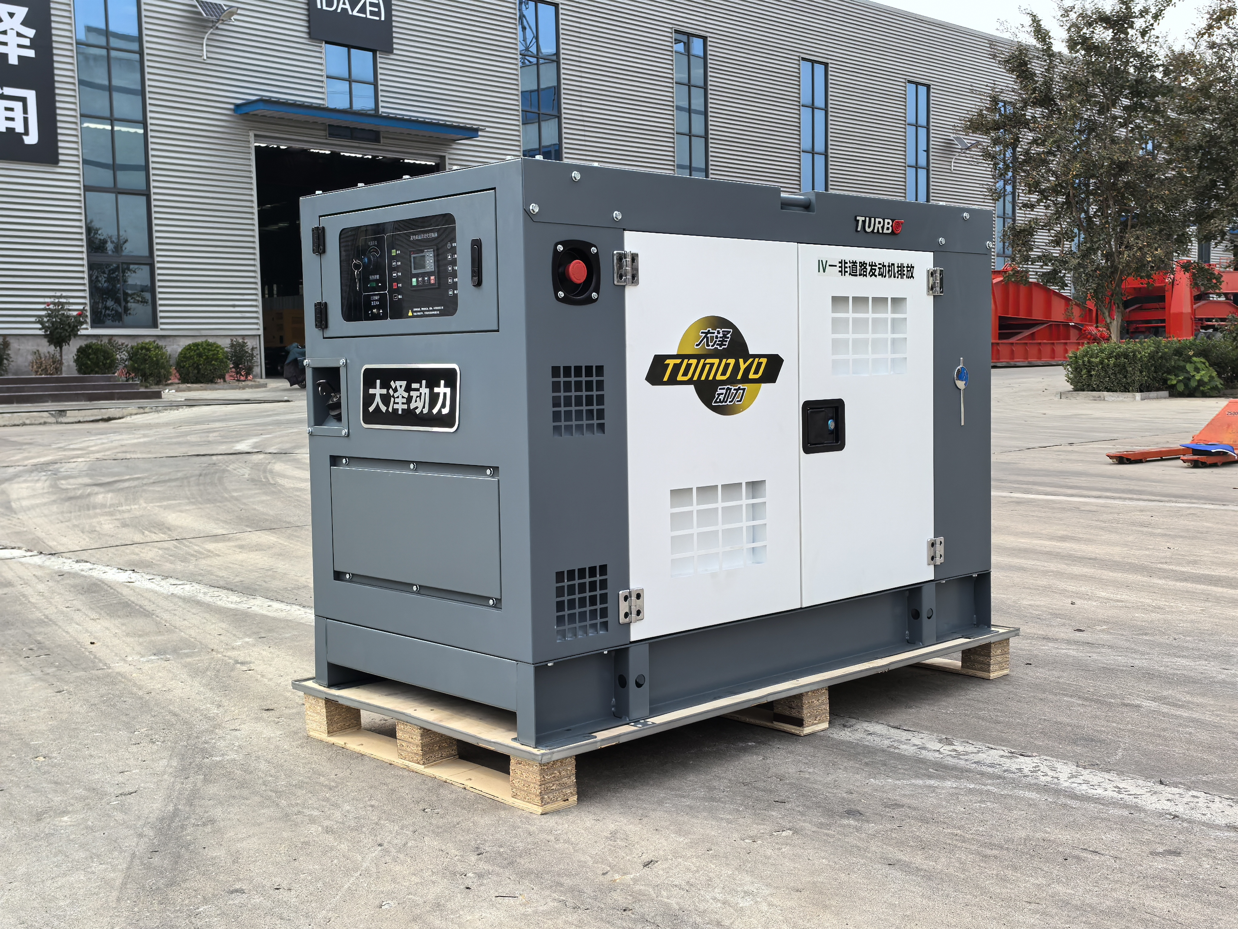 大泽动力欧五排放30kw柴油发电机出口机组是一款采用尖端动力技术的