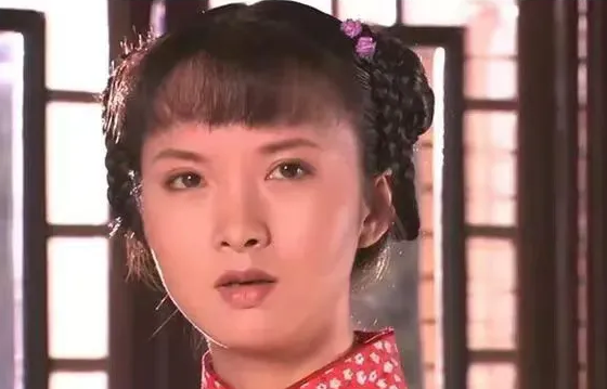 《大宅门》里,我最不喜欢香秀了,她老让我生气,想揍她!