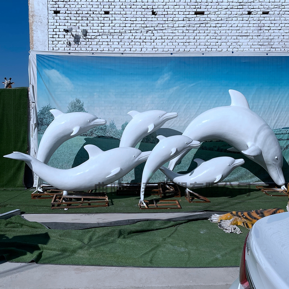 蓝色海洋的舞者:海豚雕塑究竟能为你带来怎样的灵动魅力 曲阳铭泰雕塑
