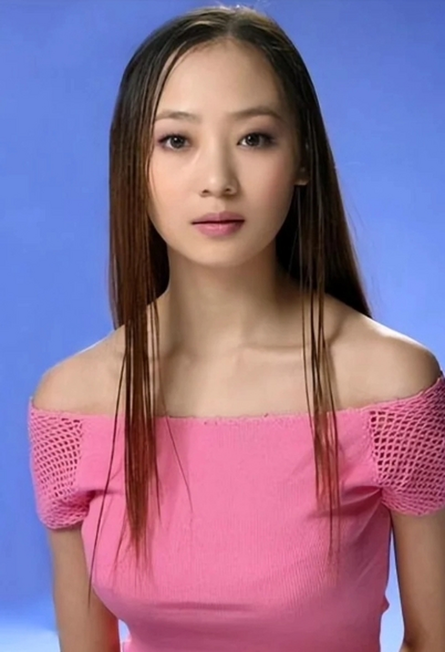 演员曲珊珊嫁给落魄的黄海波,辛苦养家10年,如今过的怎样 十年磨一剑