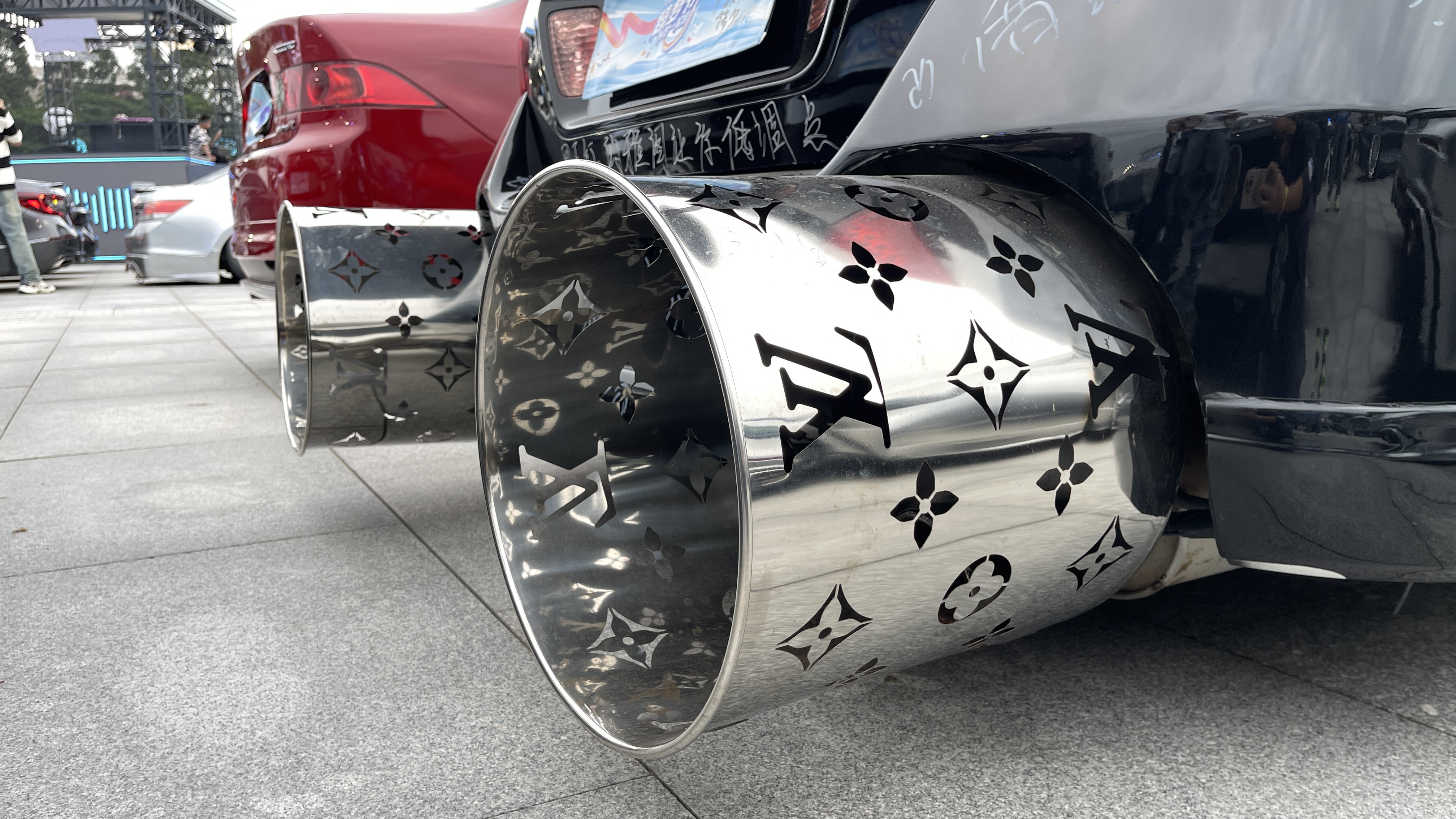 自2019年以来,躁梦节至今已举办了五届, 成为集汽车黑科技, 赛车文化