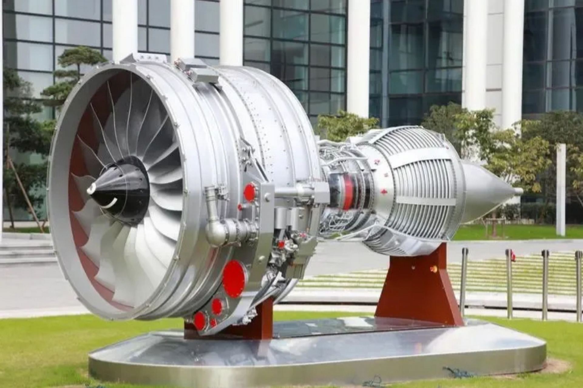 中国国产发动机制造公司 生产喷气式(涡扇,涡桨,涡喷)发动机的公司有